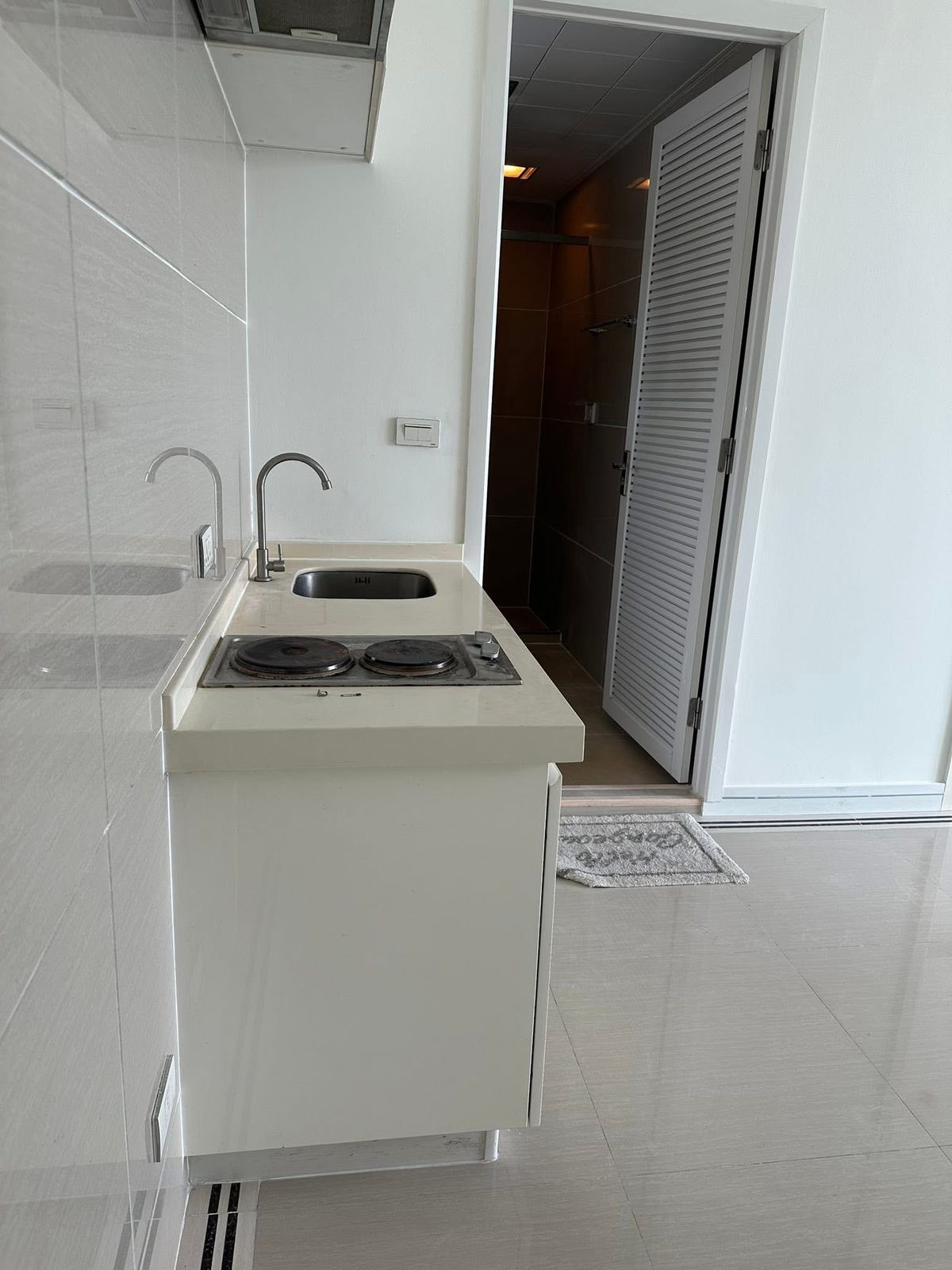 ให้เช่าคอนโดพระราม 9 เพชรบุรีตัดใหม่ RCA : ให้เช่า ✨ T.C. Green ✨  เฟอร์นิเจอร์ และ เครื่องใช้ไฟฟ้าครบ ใกล้ MRT พระราม 9