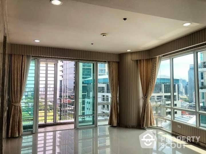 ขายคอนโดวิทยุ ชิดลม หลังสวน : คอนโด 2-ห้องนอน ที่ บ้านราชประสงค์ คอนโดมิเนียม ใกล้ BTS ราชดำริ