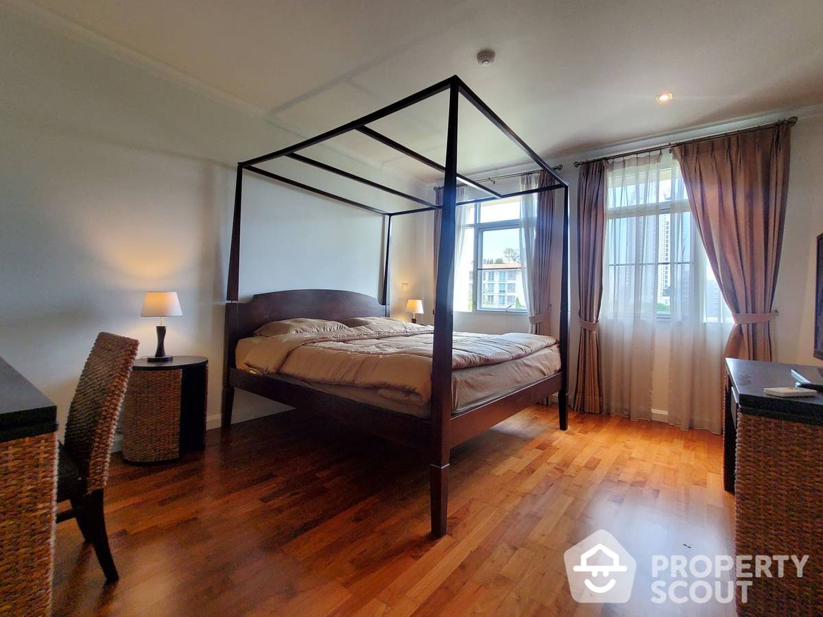 For SaleCondoSukhumvit, Asoke, Thonglor : 3-BR Condo at The Cadogan Private Residence near BTS Phrom Phong