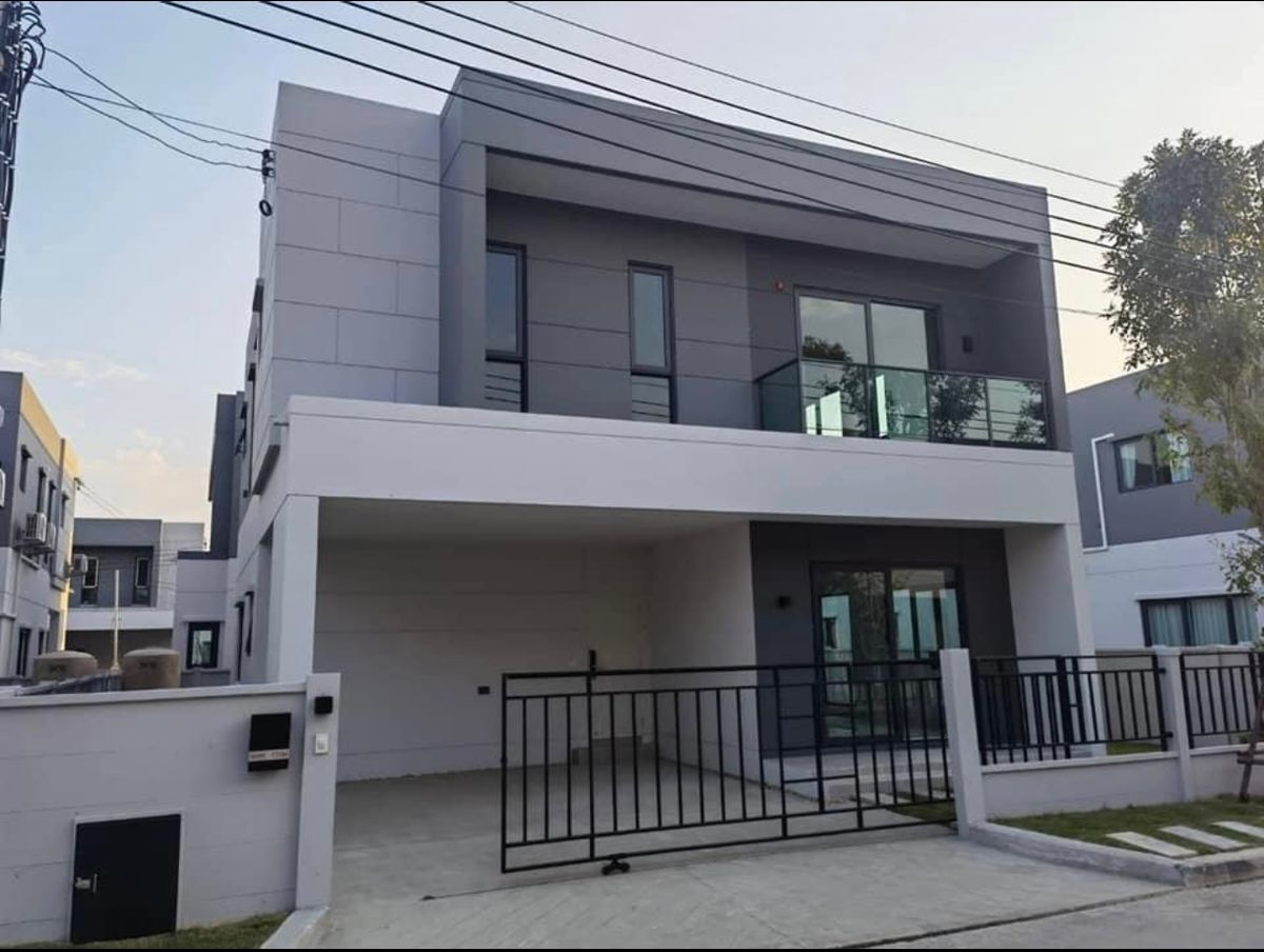 ให้เช่าบ้านบางนา แบริ่ง ลาซาล : New single home for rent, the Centro Bangna, the best location only 1 km to Mega Bangna,