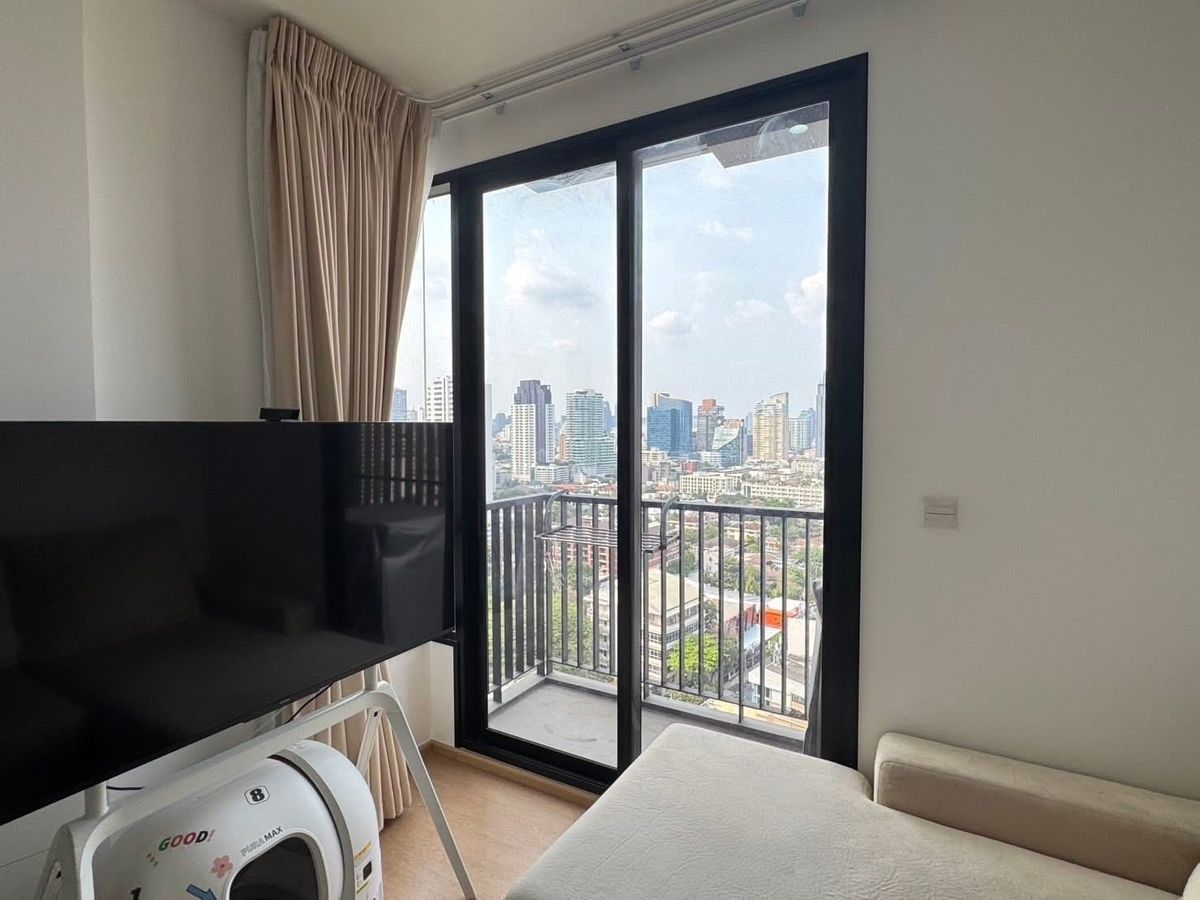 ขายคอนโดสุขุมวิท อโศก ทองหล่อ : ✨ขายราคาทุน คอนโด Pet friendly✨ Maru Ekkamai (1 ห้องนอน, 35 ตรม.)