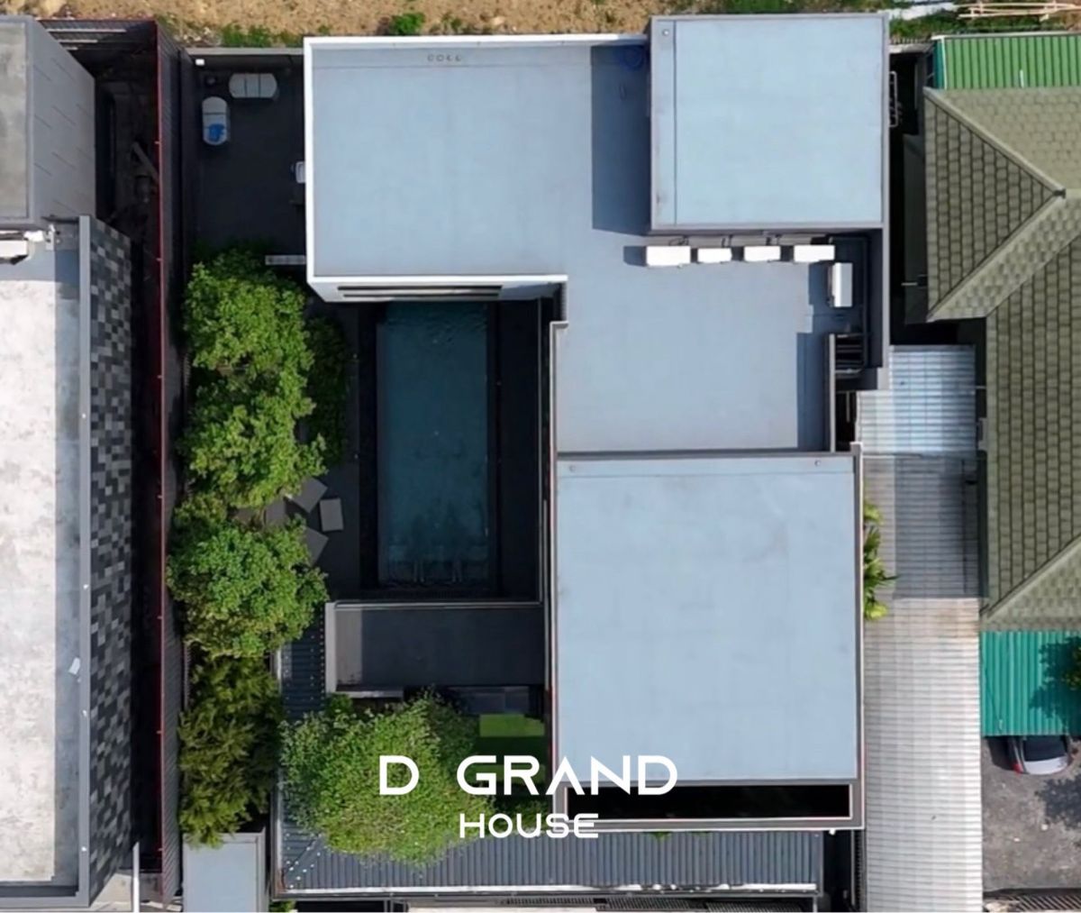 ขายบ้านเลียบทางด่วนรามอินทรา : บ้านหรู 3 ชั้น บนทำเลศักยภาพ ใจกลางนาคนิวาส ใกล้ Central Eastville บ้านใหม่ มือหนึ่ง ที่เจ้าของเป็น สถาปนิก ลงมือออกแบบเอง 