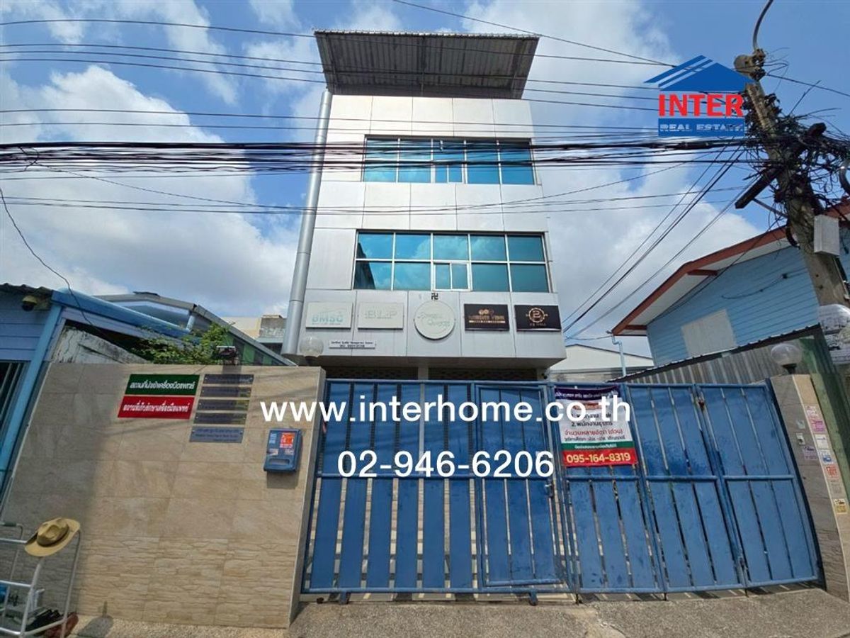 ขายอาคารพาณิชย์ลาดกระบัง สุวรรณภูมิ : อาคารพาณิชย์ 3 ชั้น 40 ตร.ว. อาคารพาณิชย์ ซอยเฉลิมพระเกียรติ ร.9 ซอย14 แยก8 ถนนเฉลิมพระเกียรติ ร.9 เขตประเวศ กรุงเทพมหานคร