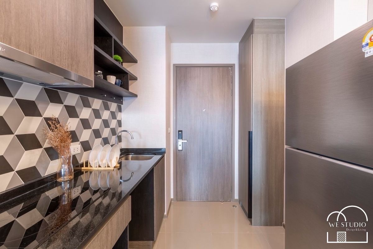 For SaleCondoRama9, Petchburi, RCA : Sell ​​The Base, Petch Buri, Thonglor, size 61 SQ.M 2 BED 2 Bath, only 7.79 MB. Free central 5 years.