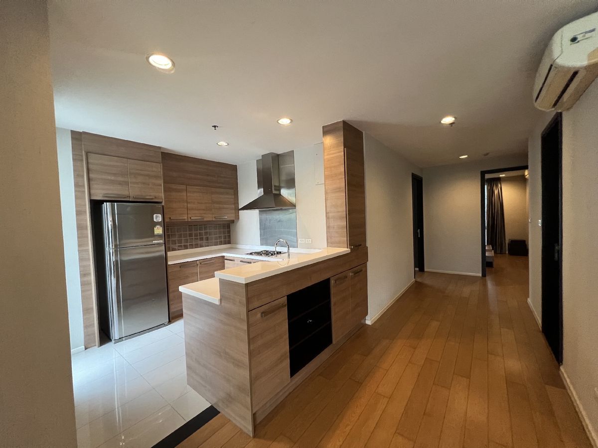 ขายคอนโดสุขุมวิท อโศก ทองหล่อ : Villa Sikhara / 2 Bedrooms (FOR SALE), วิลล่า สิกขรา / 2 ห้องนอน (ขาย) HL1967
