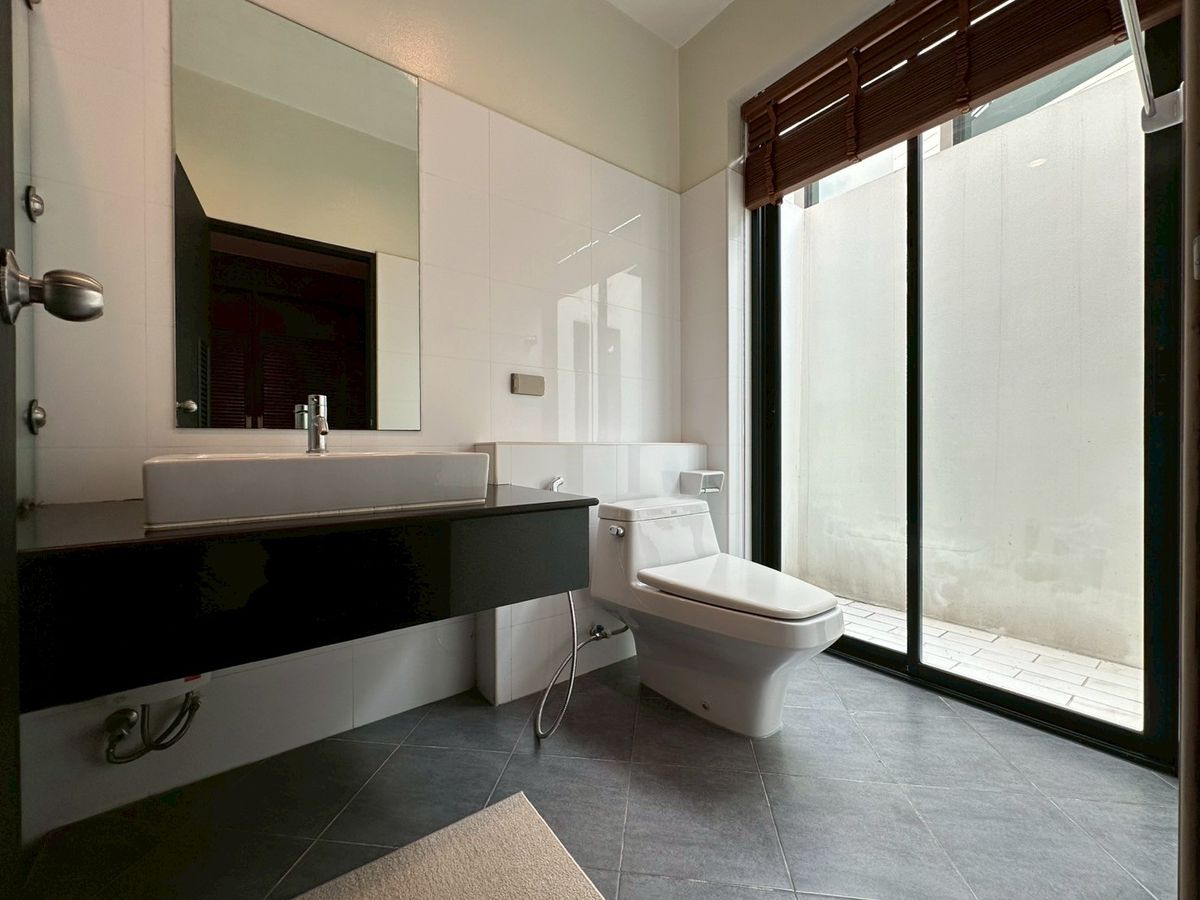 For RentTownhomeSukhumvit, Asoke, Thonglor : 🏡 Luxury House for Rent in Sukhumvit – 3 Bedrooms + Maid’s Room, Private Pool & Gym, Prime Location, Ready to Move In