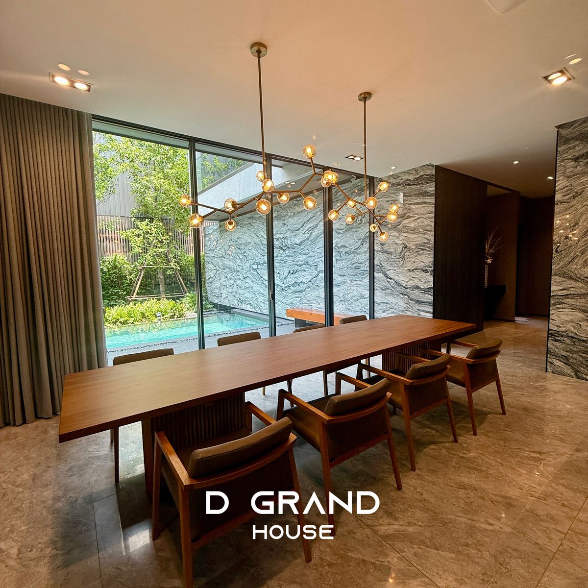 ขายบ้านเลียบทางด่วนรามอินทรา : บ้านหรู 3 ชั้น บนทำเลศักยภาพ ใจกลางนาคนิวาส ใกล้ Central Eastville บ้านใหม่ มือหนึ่ง ที่เจ้าของเป็น สถาปนิก ลงมือออกแบบเอง 