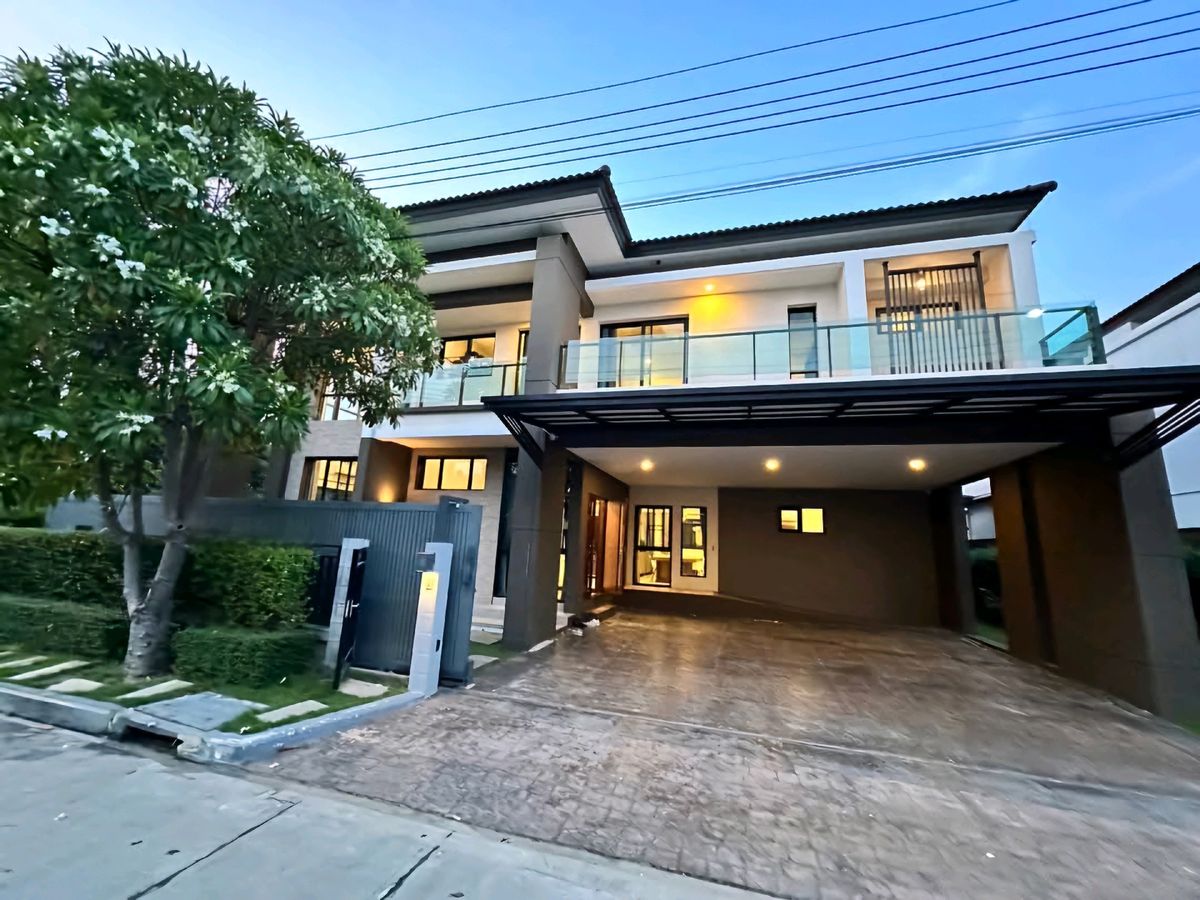 For SaleHouseBangna, Bearing, Lasalle : Modern style luxury house, near Mega, Bang Na