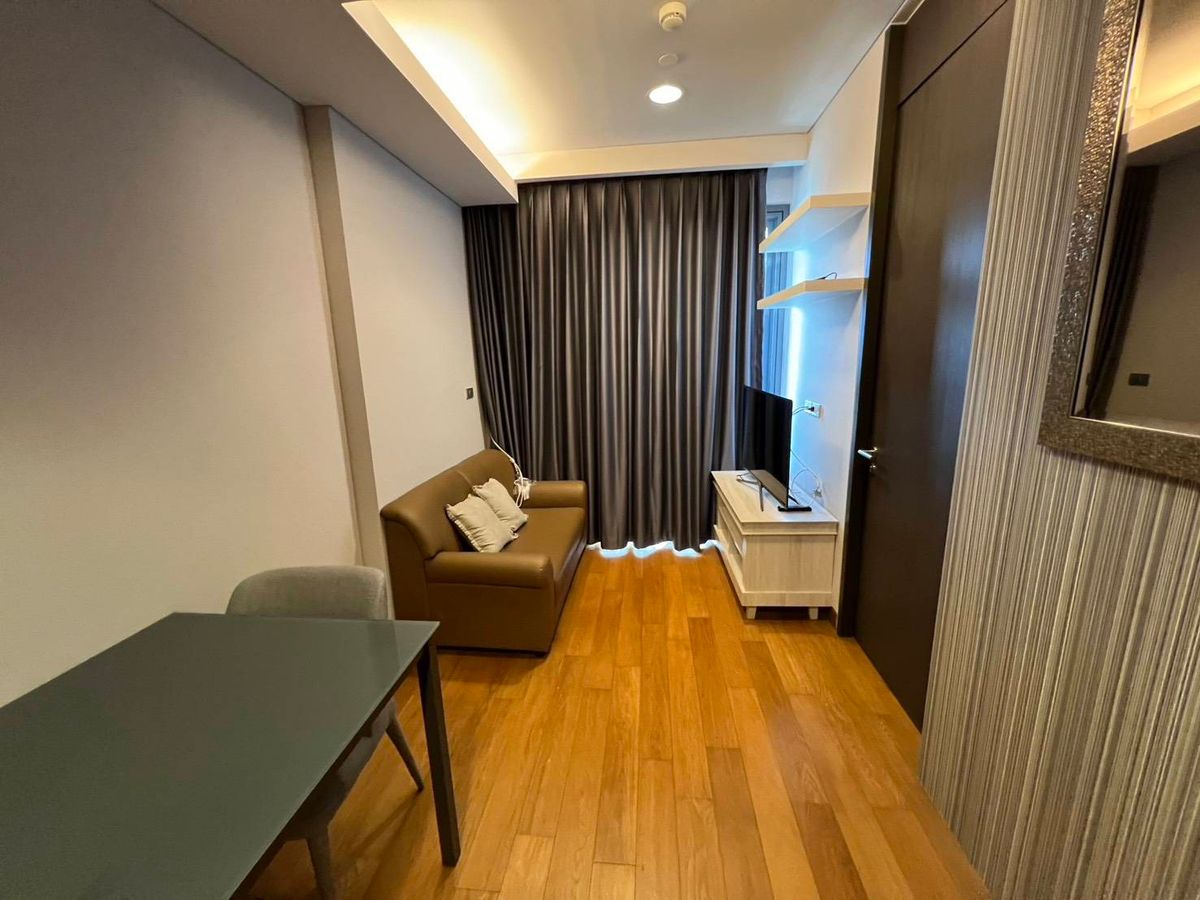 ให้เช่าคอนโดสุขุมวิท อโศก ทองหล่อ : 📣 ให้เช่าด่วน! คอนโด The LPN 24 | 1 ห้องนอน ใจกลางสุขุมวิท ใกล้ BTS พร้อมพงษ์ | เริ่มต้นเพียง 30,000 บาท/เดือน