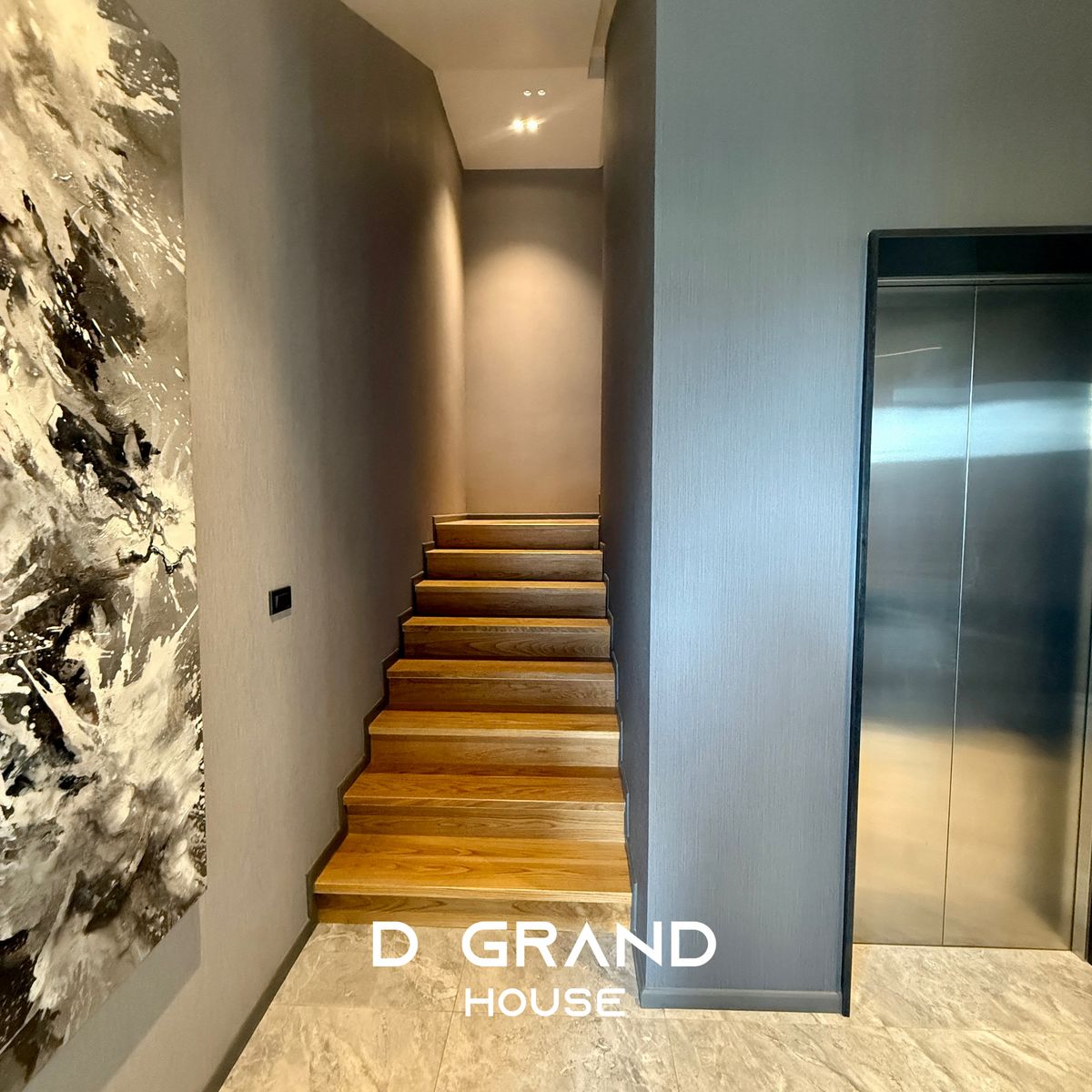 ขายบ้านเลียบทางด่วนรามอินทรา : บ้านหรู 3 ชั้น บนทำเลศักยภาพ ใจกลางนาคนิวาส ใกล้ Central Eastville บ้านใหม่ มือหนึ่ง ที่เจ้าของเป็น สถาปนิก ลงมือออกแบบเอง 