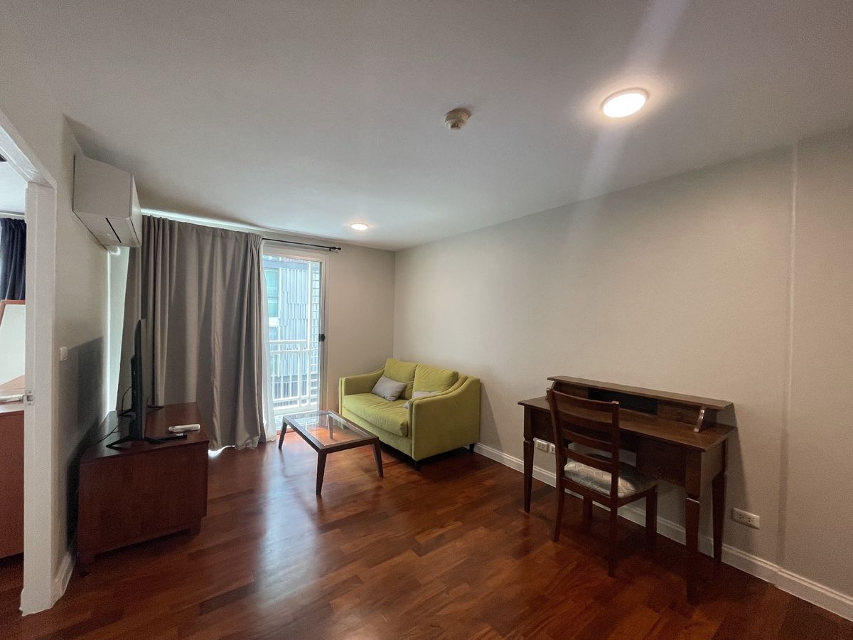For RentCondoSukhumvit, Asoke, Thonglor : 🔥RENT LOW RISE 49 Plus 1🔥50SQM, Floor5🔥23,000/Month