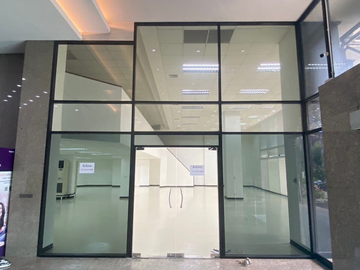ให้เช่าสำนักงานรัชดา ห้วยขวาง : OFFICE FOR RENT !!! 🔥CS tower รัชดา 👉 ใกล้ MRT 2 สถานี