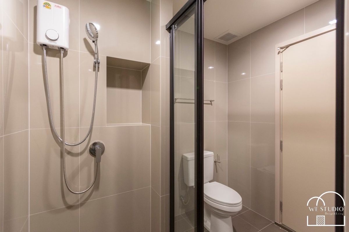 For SaleCondoRama9, Petchburi, RCA : Sell ​​The Base, Petch Buri, Thonglor, size 61 SQ.M 2 BED 2 Bath, only 7.79 MB. Free central 5 years.