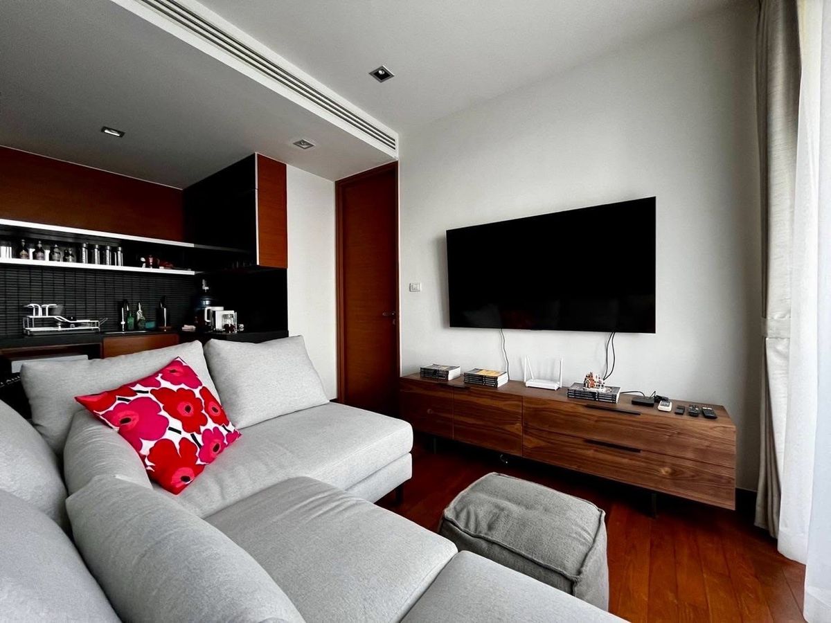 ให้เช่าคอนโดสุขุมวิท อโศก ทองหล่อ : 🐶Available Now 🐱Ashton Morph Sukhumvit 38-Pet Friendly 🐶  2-2BR 72 sqm. newly innovate Never rented before 095-249-7892 