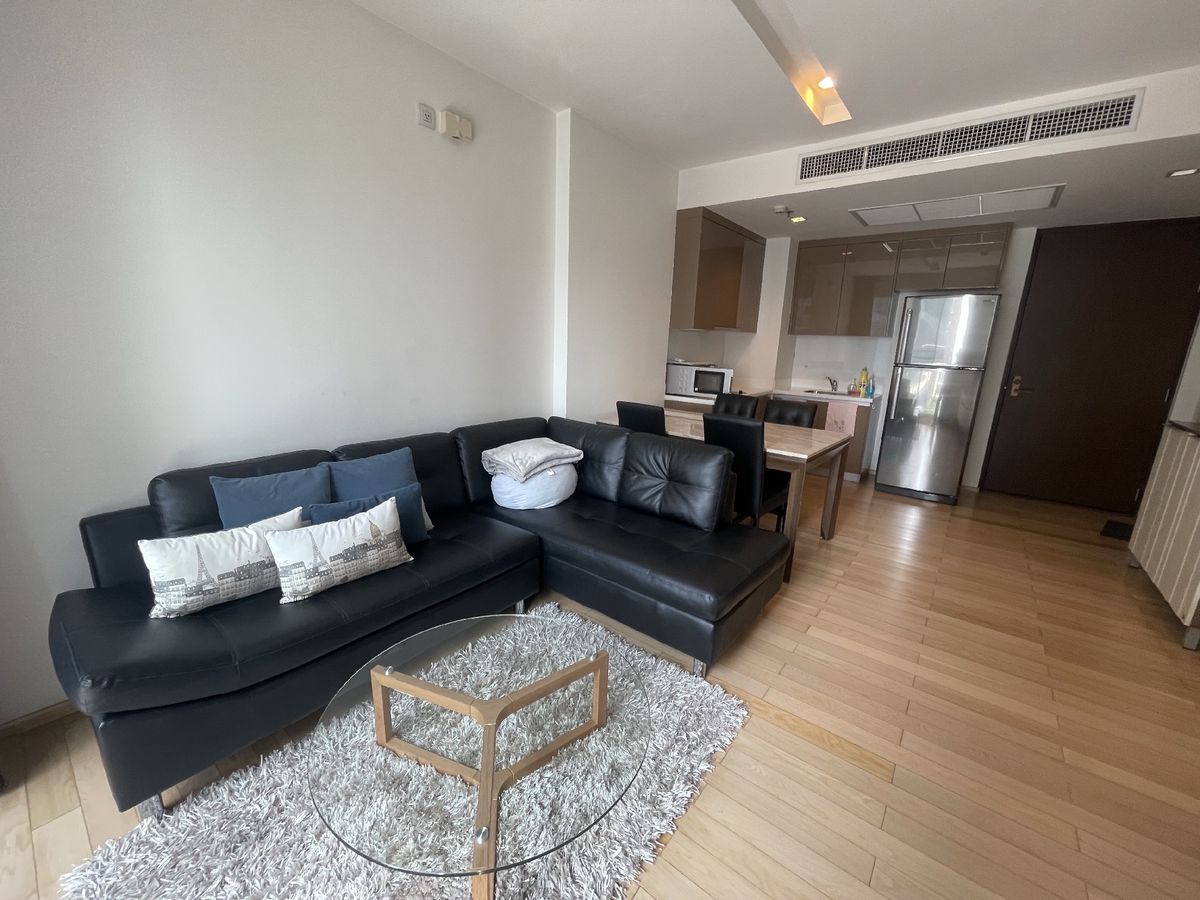 ให้เช่าคอนโดสุขุมวิท อโศก ทองหล่อ : 🔥Best Desl🔥Rent 1BR at Siri@🔥50sqm Floor16🔥Price 28,000/month🔥