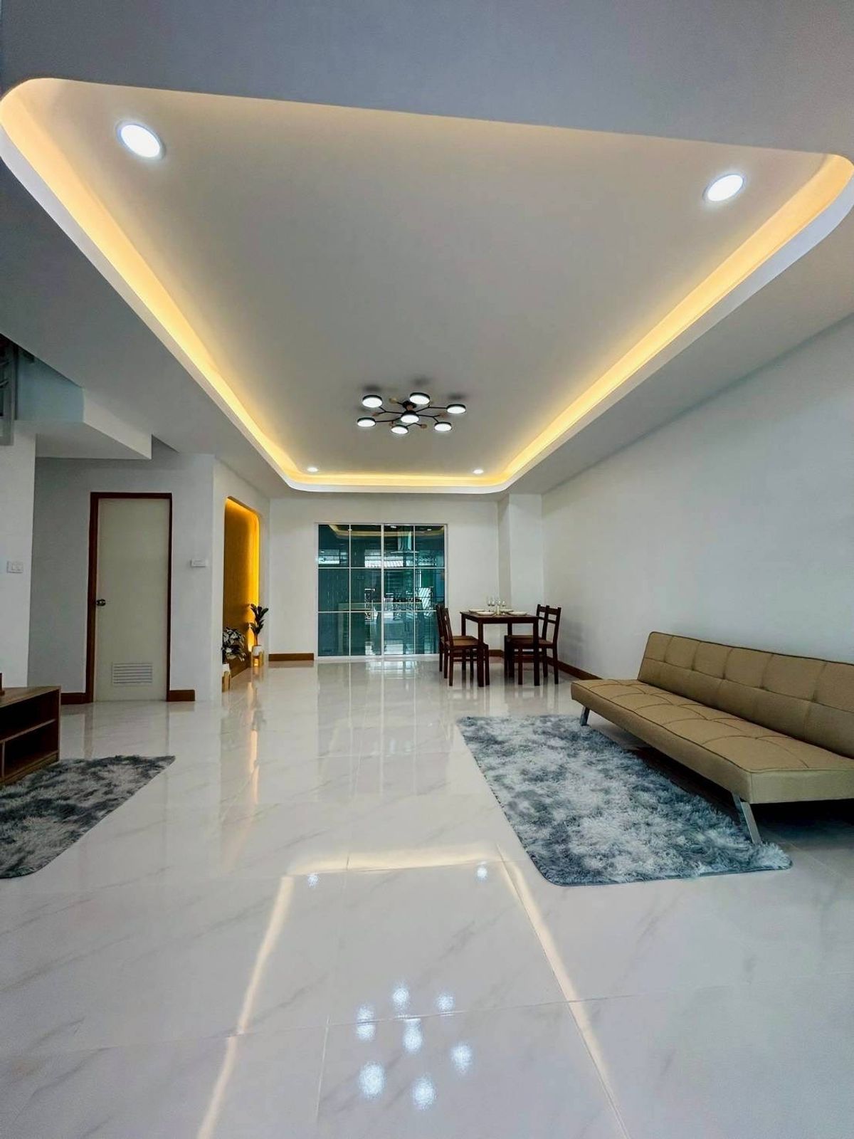 For SaleTownhomePathum Thani,Rangsit, Thammasat : For sale: 2-storey townhouse, The Trust Village, Kanchana Ring Road Townhouse, Lam Luk Ka, size 2, parking space inside the house, size 3 bedrooms and 2 bathrooms, width of the front of the house 6.50 meters, price only 2.19 million