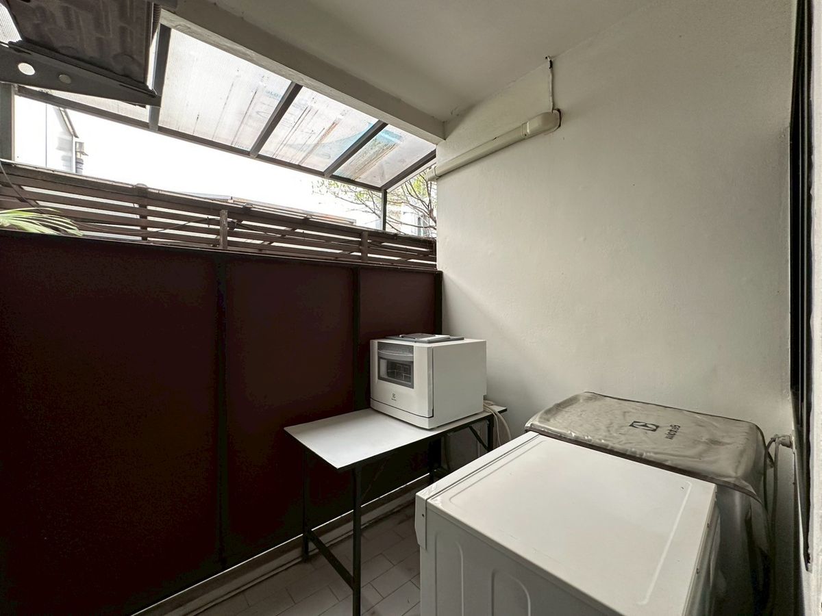 For RentTownhomeSukhumvit, Asoke, Thonglor : 🏡 Luxury House for Rent in Sukhumvit – 3 Bedrooms + Maid’s Room, Private Pool & Gym, Prime Location, Ready to Move In