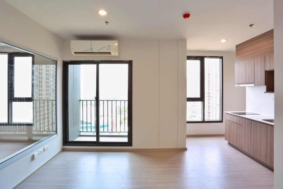 For SaleCondoBang kae, Phetkasem : Condo for sale, The Parkland, Petchkasem 56, corner room