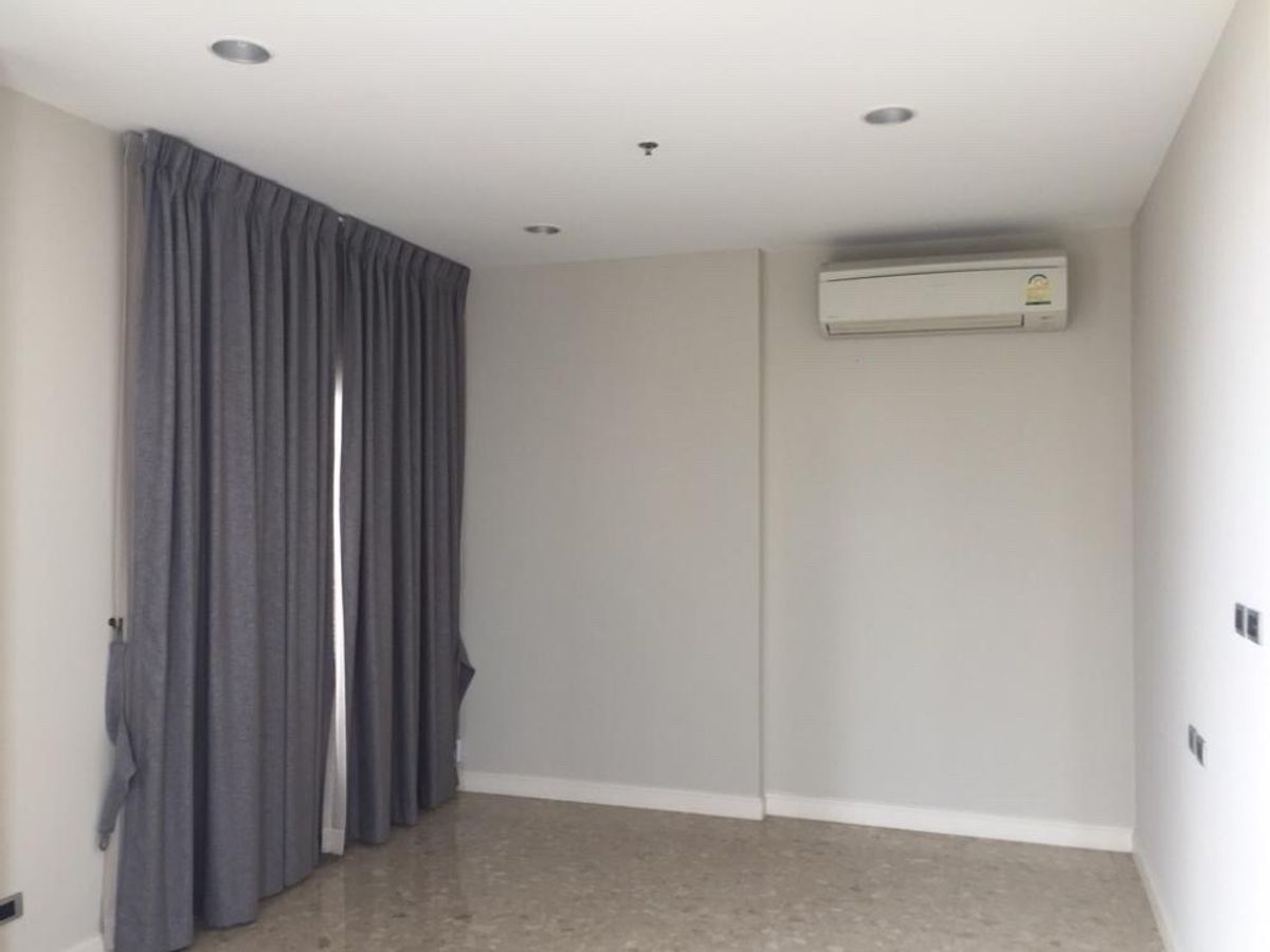 ขายคอนโดสุขุมวิท อโศก ทองหล่อ : The Crest Sukhumvit 34 / Duplex 2 Bedrooms (SALE WITH TENANT), เดอะ เครสท์ สุขุมวิท 34 / ดูเพล็กซ์ 2 ห้องนอน (ขายพร้อมผู้เช่า) HL1964