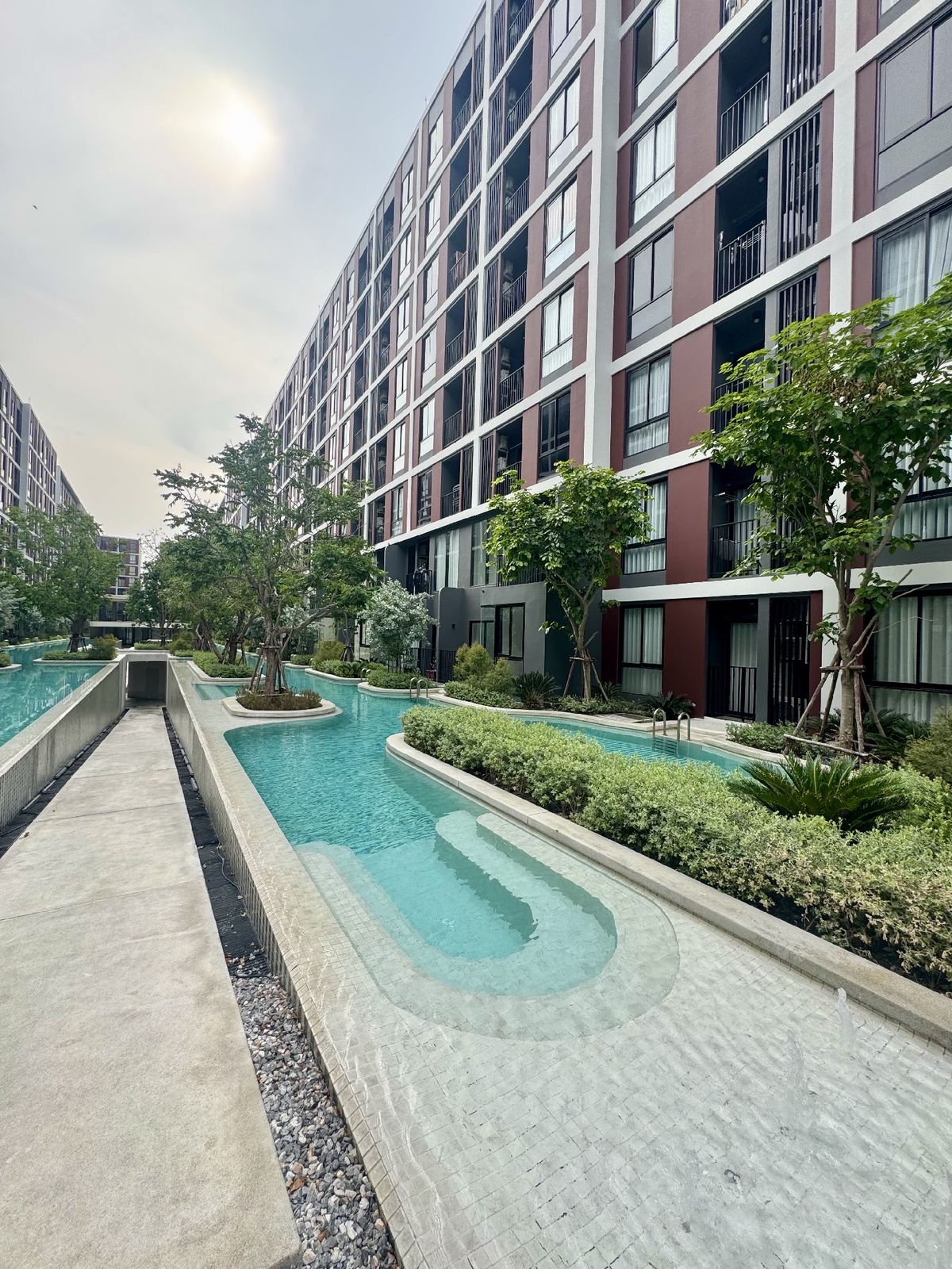 ขายคอนโดปทุมธานี รังสิต ธรรมศาสตร์ : ห้องหลุดดาว !!  ราคาแรก คอนโดติดรถไฟฟ้าคูคต ราคาแรก พร้อมเข้าอยู่แล้ว