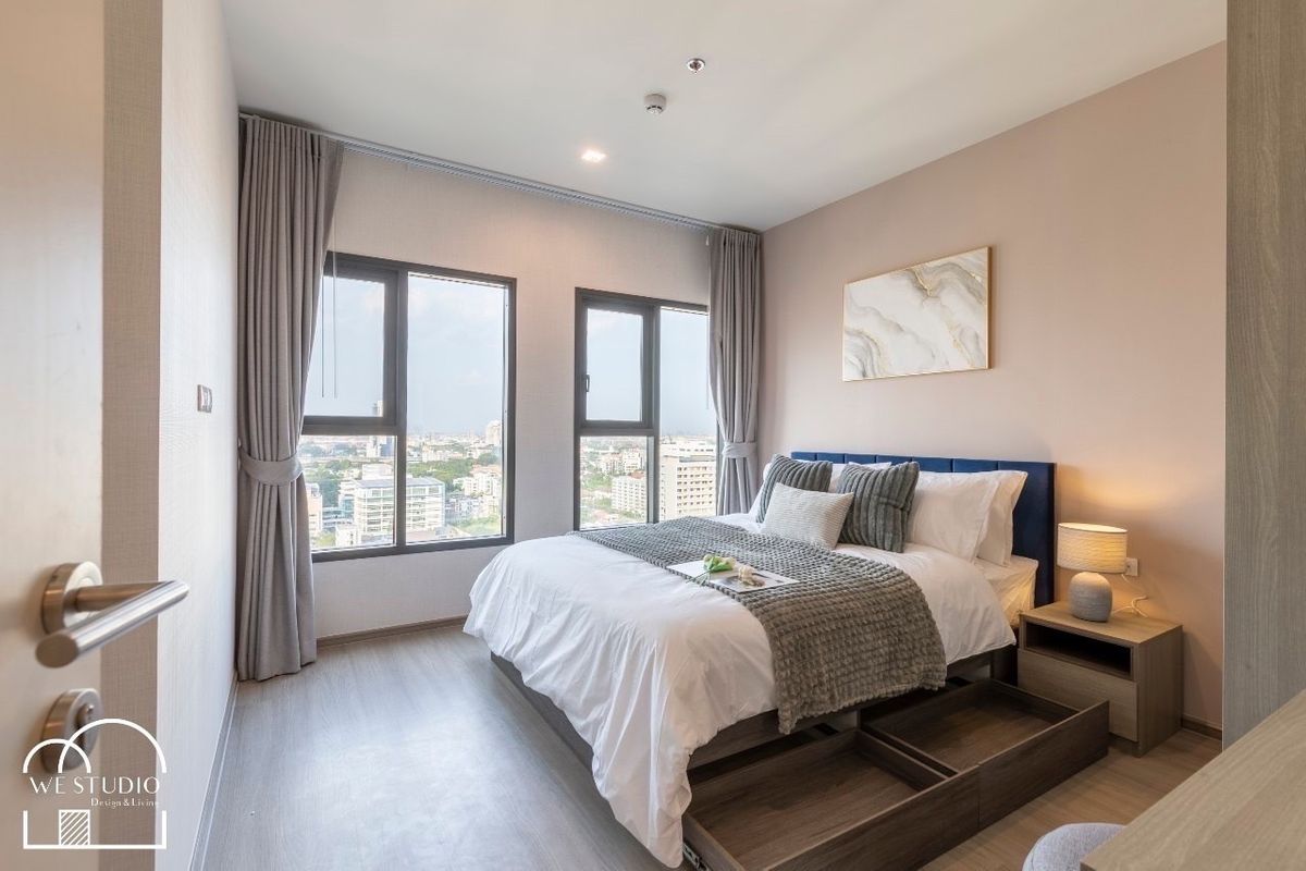 For SaleCondoRama9, Petchburi, RCA : Sell ​​The Base, Petch Buri, Thonglor, size 61 SQ.M 2 BED 2 Bath, only 7.79 MB. Free central 5 years.