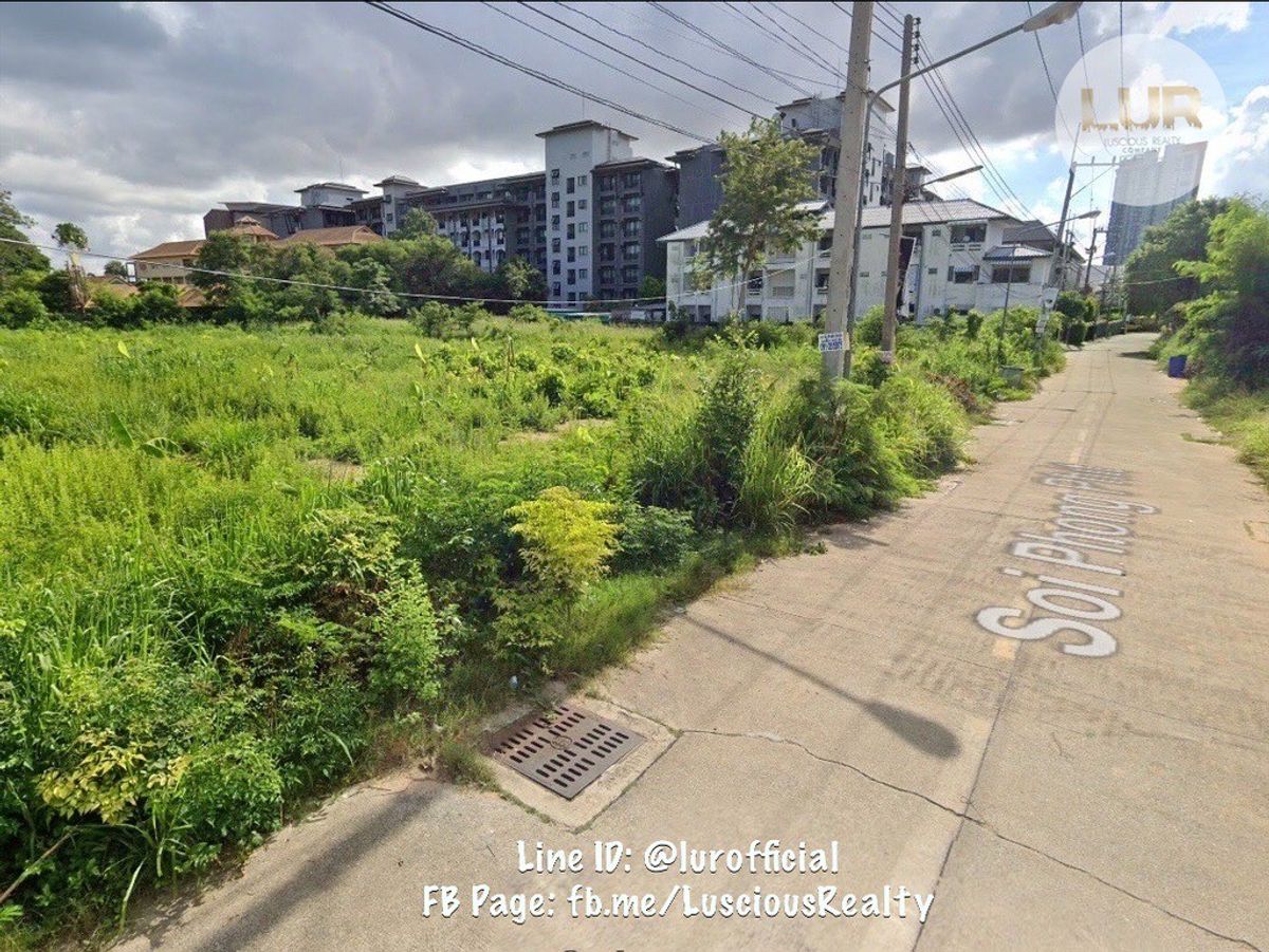 ขายที่ดินพัทยา บางแสน ชลบุรี สัตหีบ : ขายที่ดิน 1 ไร่ 1 งาน 83 วา 5 นาทีถึงหาดพัทยาเหนือ แหล่งชุมชน แหล่งการค้า วาละ 150,000 บาท (ราคาต่อรองได้)