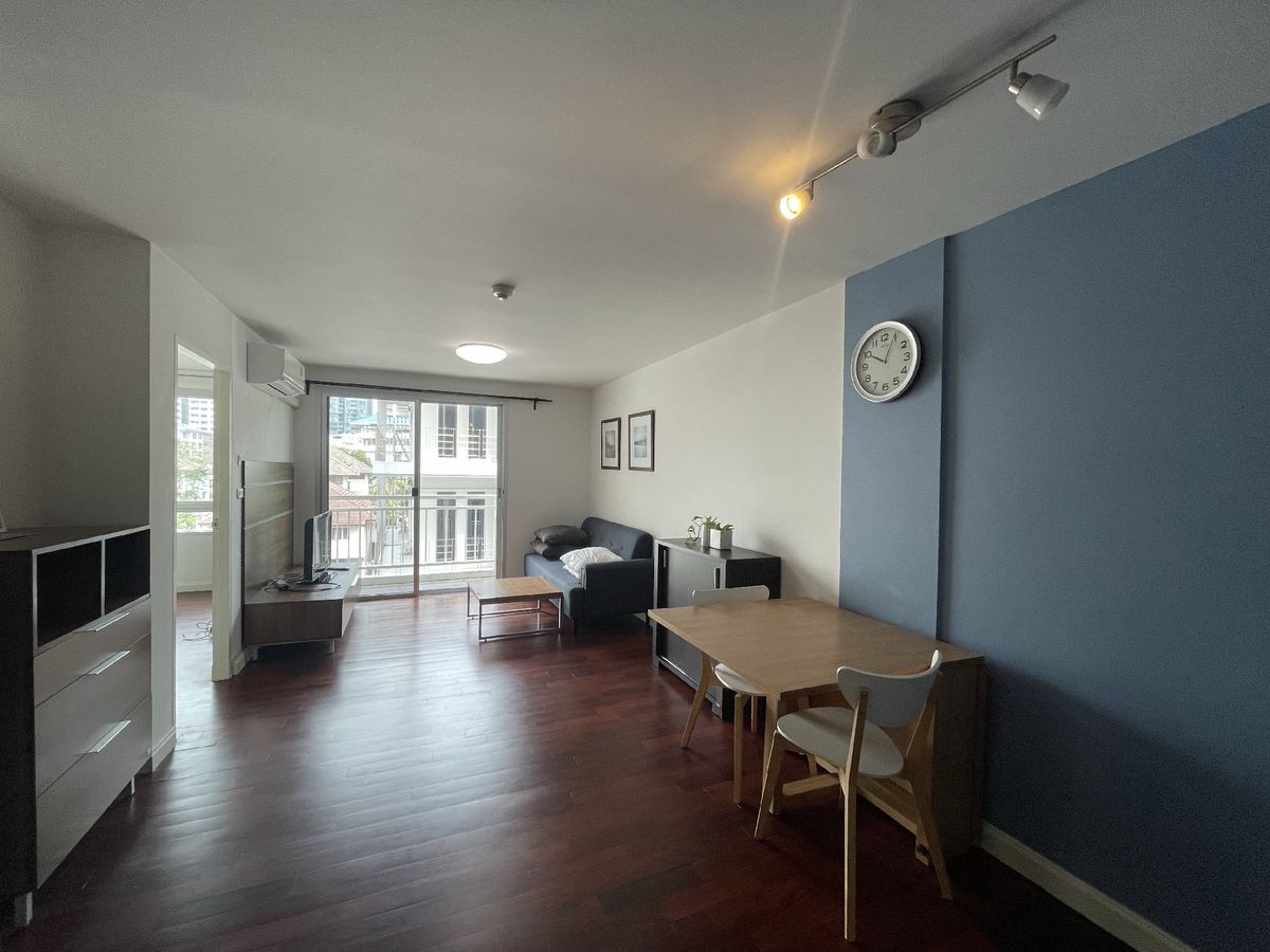 For RentCondoSukhumvit, Asoke, Thonglor : 🔥RENT LOW RISE 49 Plus 1🔥5Floor, 50SQM🔥Price 23,000/Month