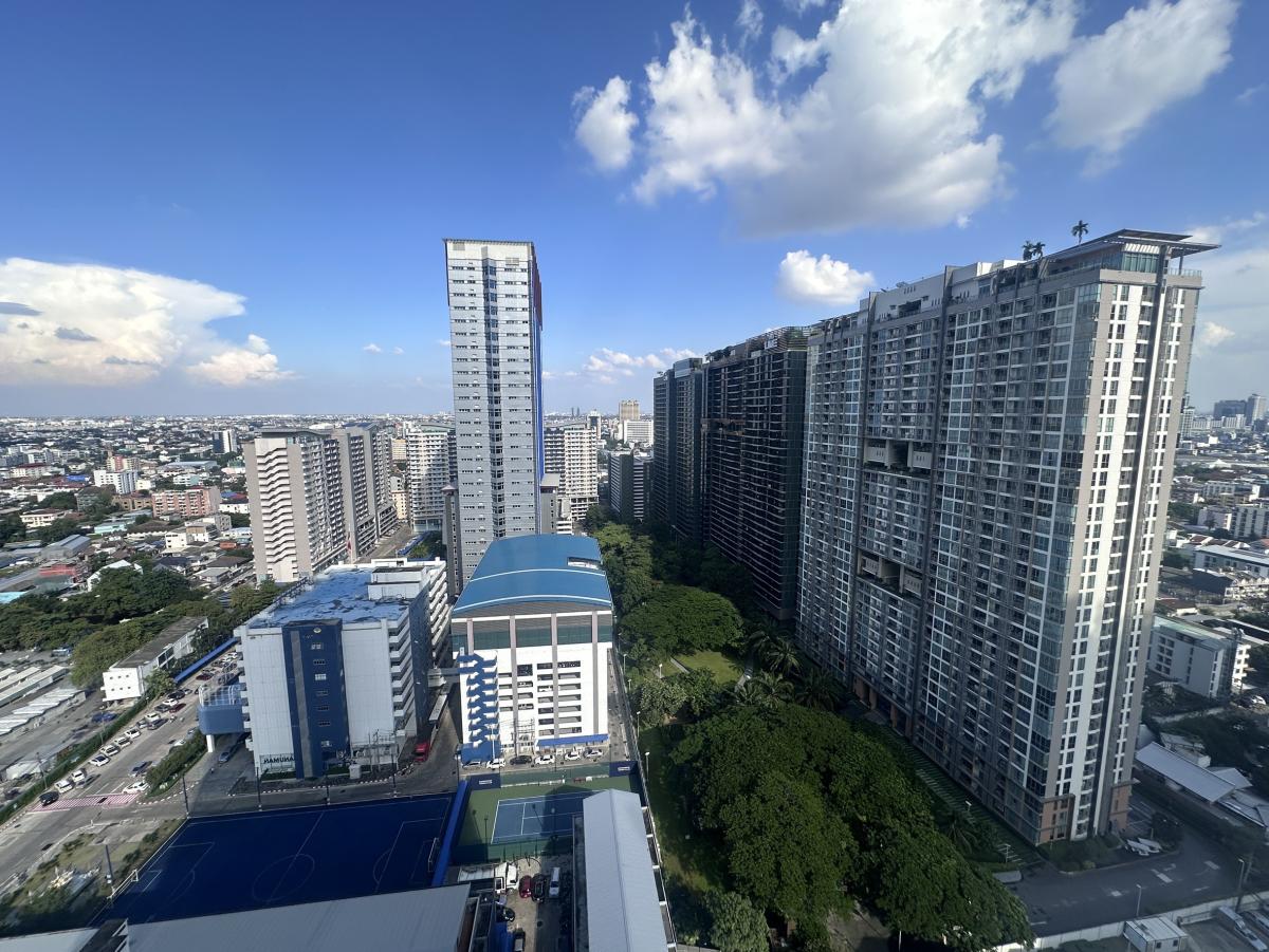 For RentCondoLadprao, Central Ladprao : Life Phahon - Ladprao, Studio bed, 17500 per month