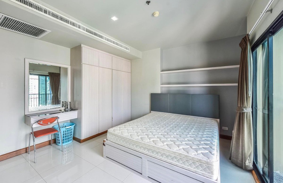 ให้เช่าคอนโดราชเทวี พญาไท : Noble Revent (โนเบิล รีเวนต์) for Rent (1bed1bath 52sqm)