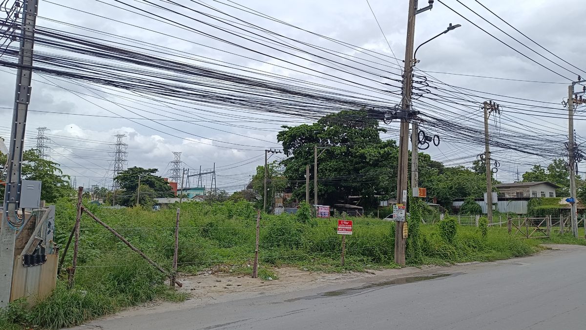 For RentLandLadkrabang, Suwannaphum Airport : Rental of Soi Onnut 65 On Nut Road, Prawet District