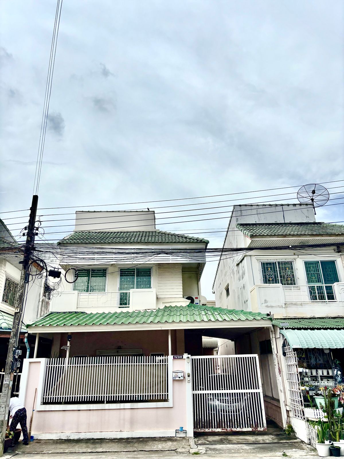 ขายบ้านวิภาวดี ดอนเมือง หลักสี่ : ขายบ้าน2ชั้น ประชาอุทิศ4 ดอนเมือง ใกล้สนามบิน ทำเลดีพร้อมอยู่