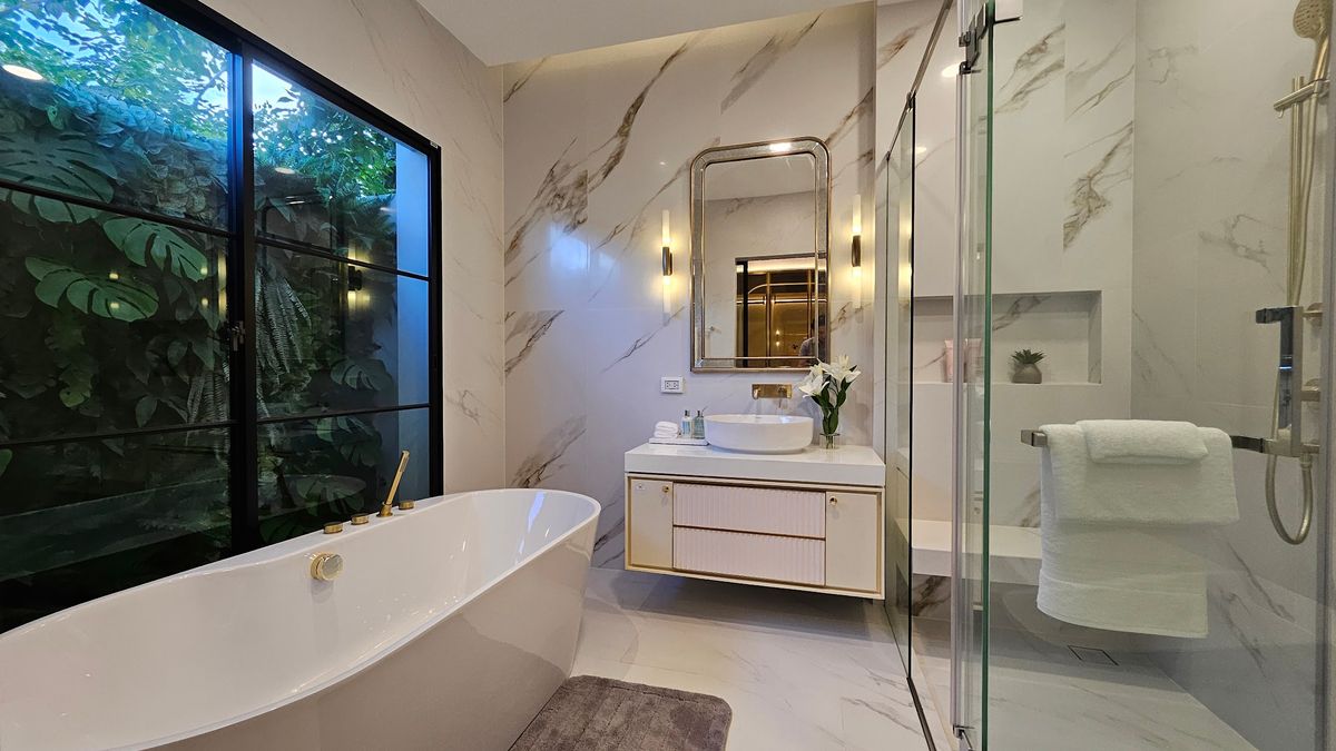 For RentHousePattanakan, Srinakarin : 🏡 Super Luxury Living for Rent – Le Baron Type at Nantawan Rama 9 – Krungthep Kreetha ✨Experience premium lifestyle in Bangkok’s most desirable neighborhood!