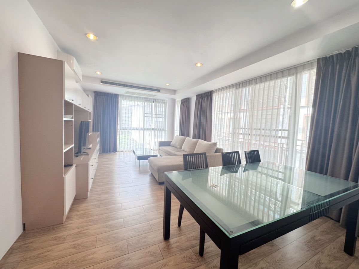 ให้เช่าคอนโดรัชดา ห้วยขวาง : RENT !! Condo Amanta Ratchada, MRT Thailand Cultural Centre, 2 Beds, Tower 2, Fl. 5, Area 118sq.m., Rent 40,000 Baht (Corner room)