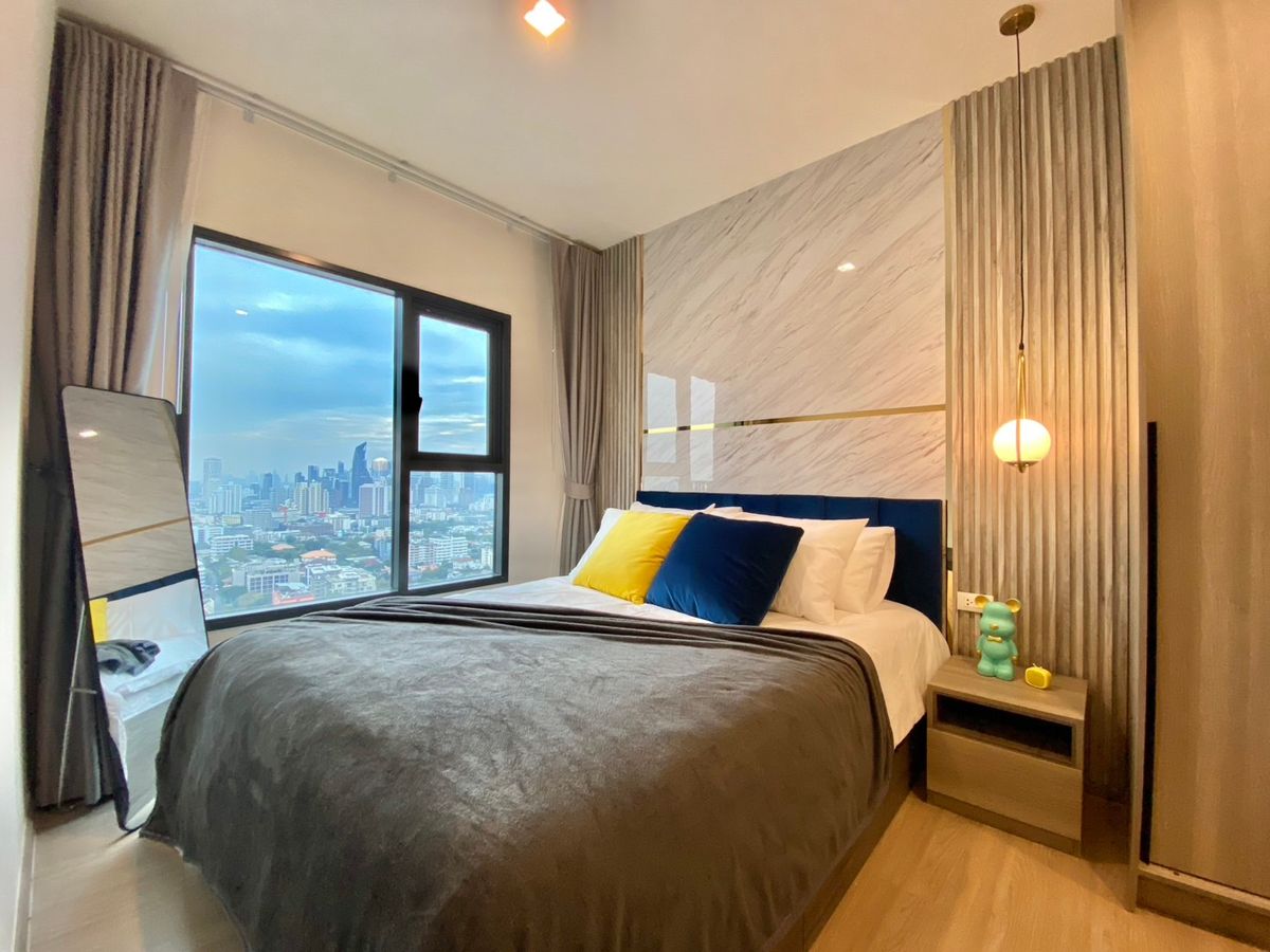 ขายคอนโดพระราม 9 เพชรบุรีตัดใหม่ RCA : For Sale โครงการ เดอะ เบส เพชรบุรี - ทองหล่อ ชั้น 29 วิวสวย ขนาด 33 Sq.m 1 bed 1 bath เพียง 3.99M ติดต่อ 086-795-9997(จิมมี่)