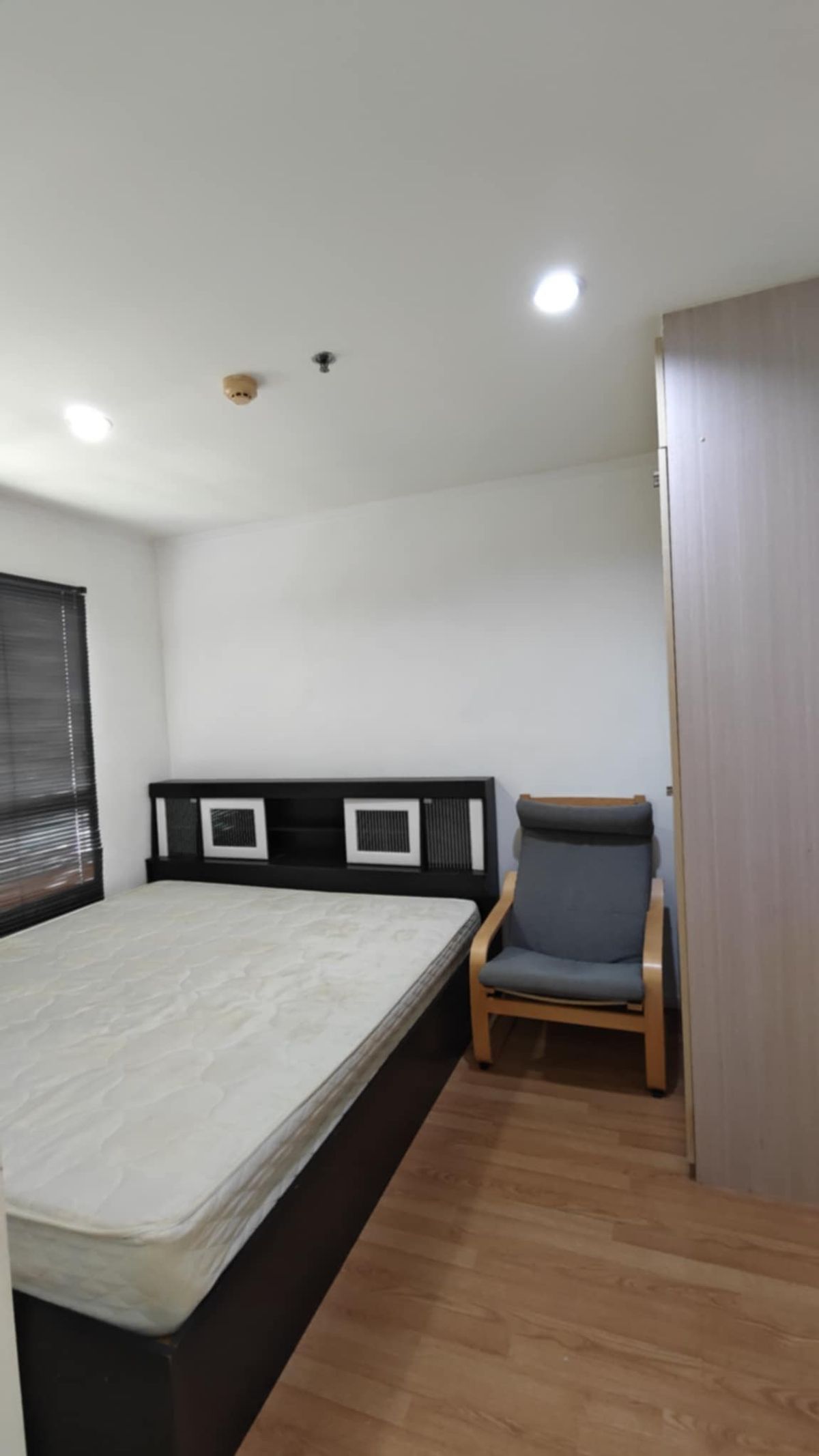 ให้เช่าคอนโดบางนา แบริ่ง ลาซาล : 🏬 ให้เช่า Lumpini mega city bangna ( ลุมพินีเมกะซิตี้ บางนา ) 🛏️ 1 ห้องนอน 🛁 1 ห้องน้ำ ขนาด 26 ตรม. ตึก C ชั้น 8 ✨ ราคา 6,500 บาท ✨ ใกล้เมกะบางนา