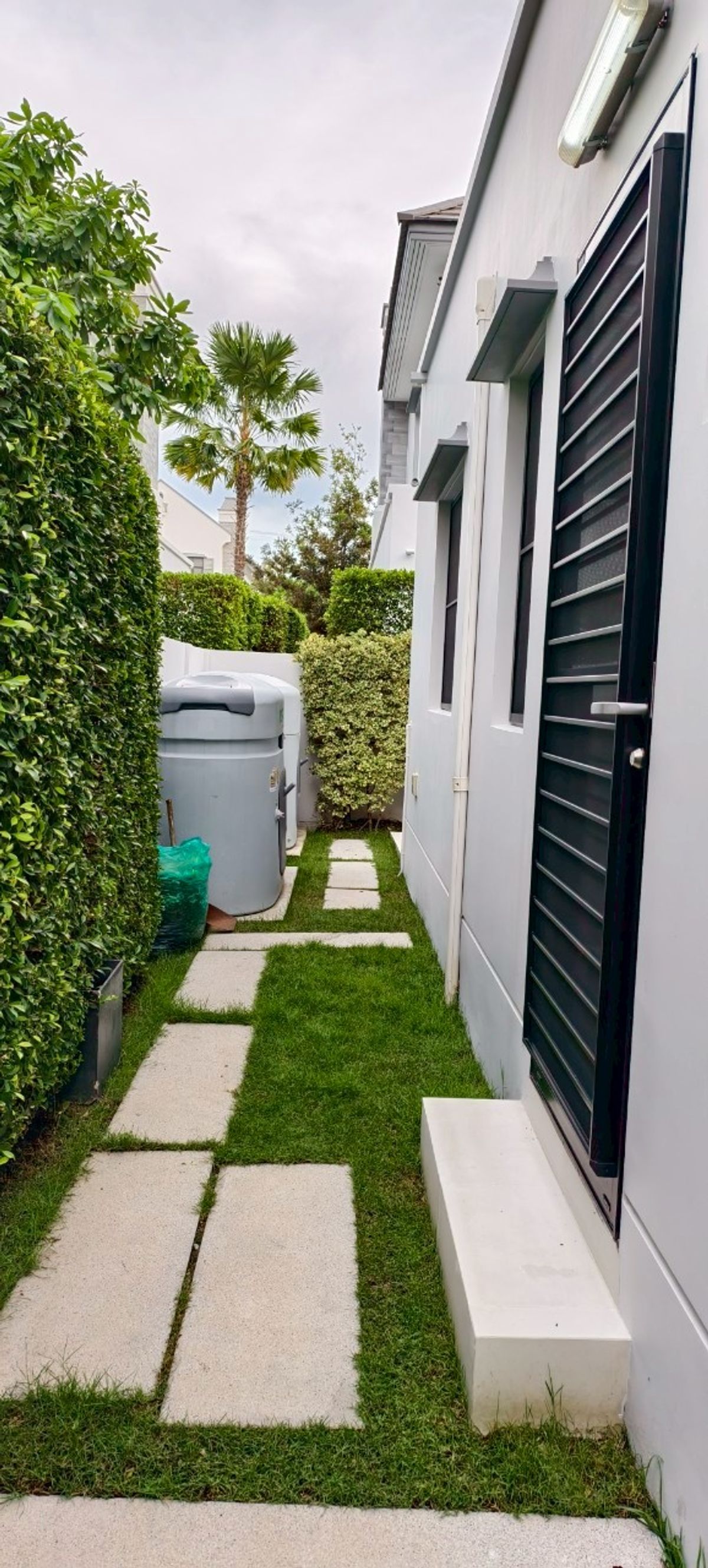 For RentHousePattanakan, Srinakarin : 🏡 Super Luxury Living for Rent – Le Baron Type at Nantawan Rama 9 – Krungthep Kreetha ✨Experience premium lifestyle in Bangkok’s most desirable neighborhood!