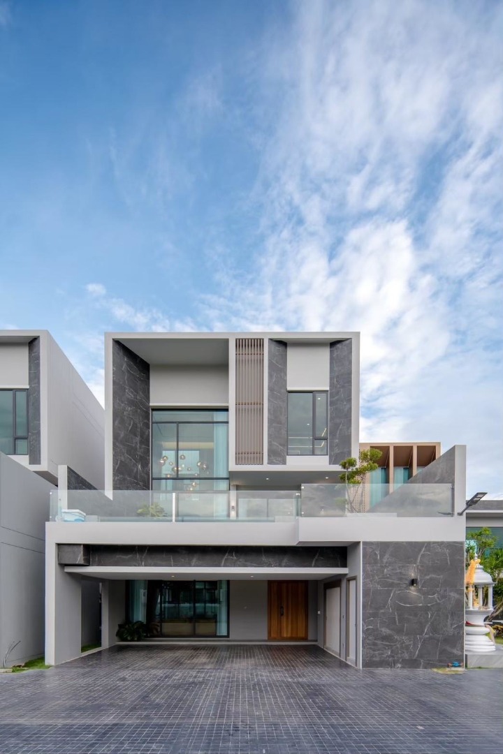 ขายบ้านนวมินทร์ รามอินทรา : 🔥ขายด่วนมาก🔥บ้านเดี่ยว 3 ชั้น  HIGHBURY WATCHAPOL RAMINDRA (ไฮบิวรี่ วัชรพล-รามอินทรา) *บ้านตัวอย่าง ราคาต่อรองกันได้*