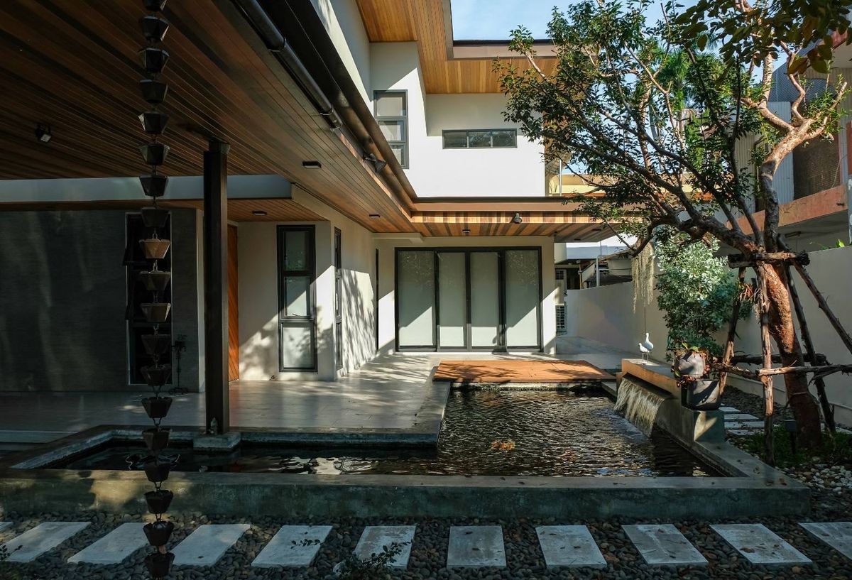 ให้เช่าบ้านพัฒนาการ ศรีนครินทร์ : For rent single house in village 4 bedrooms near International schools OnNut 17