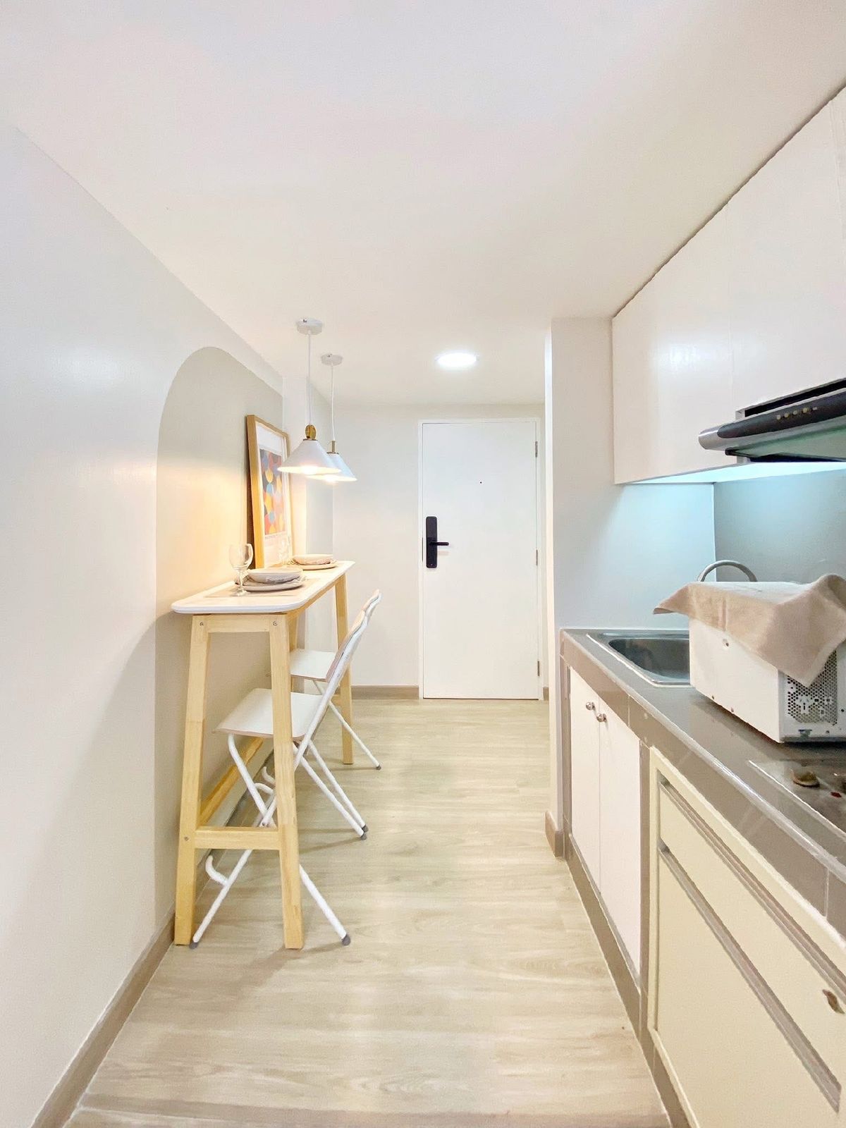 ขายคอนโดโชคชัย4 ลาดพร้าว71 : “ ขายคอนโด “ ที่ผ่อนเริ่มต้น 5,000 บาท ราคาล้านต้นๆ โซนลาดพร้าว เข้า-ออกได้หลายเส้นทาง กับโครงการ เเฟมมิลี ปาร์ค ลาดพร้าว 48