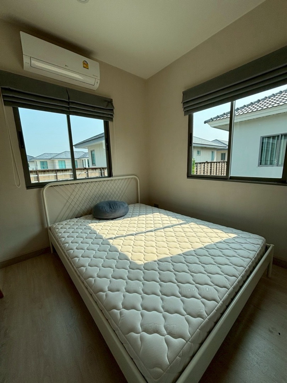 บ้านลาดกระบัง สุวรรณภูมิ : ขาย บ้านเดี่ยว (เจ้าของปล่อยเอง)