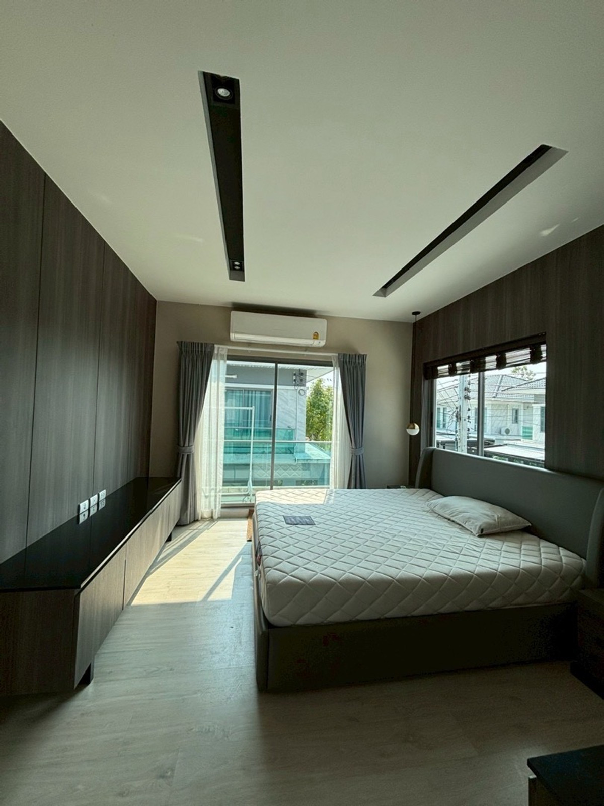 บ้านลาดกระบัง สุวรรณภูมิ : ขาย บ้านเดี่ยว (เจ้าของปล่อยเอง)