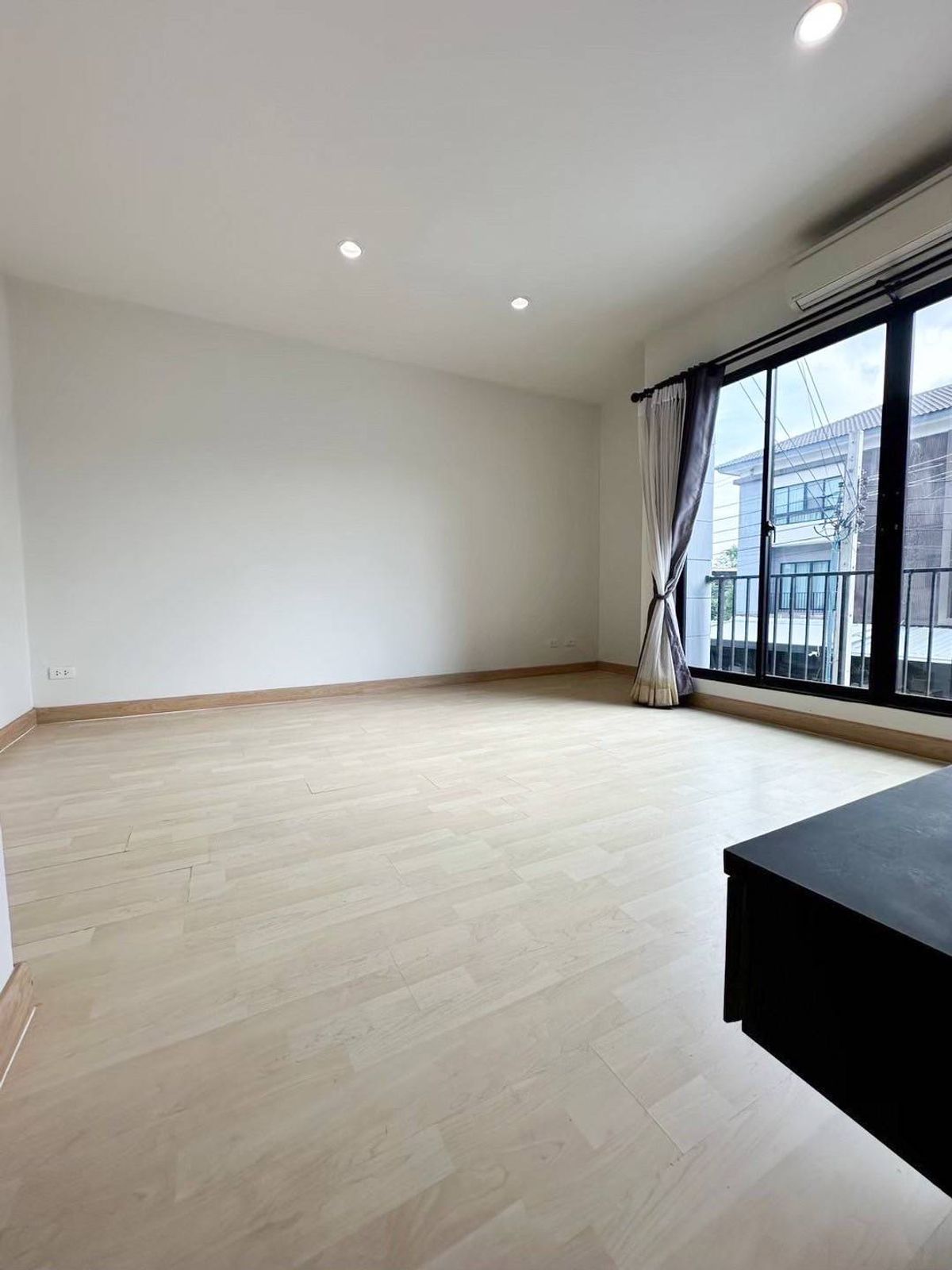 For SaleTownhomeBang kae, Phetkasem : 📍 3-Storey Townhome for Sale at The Connect, Soi Phetkasem 48