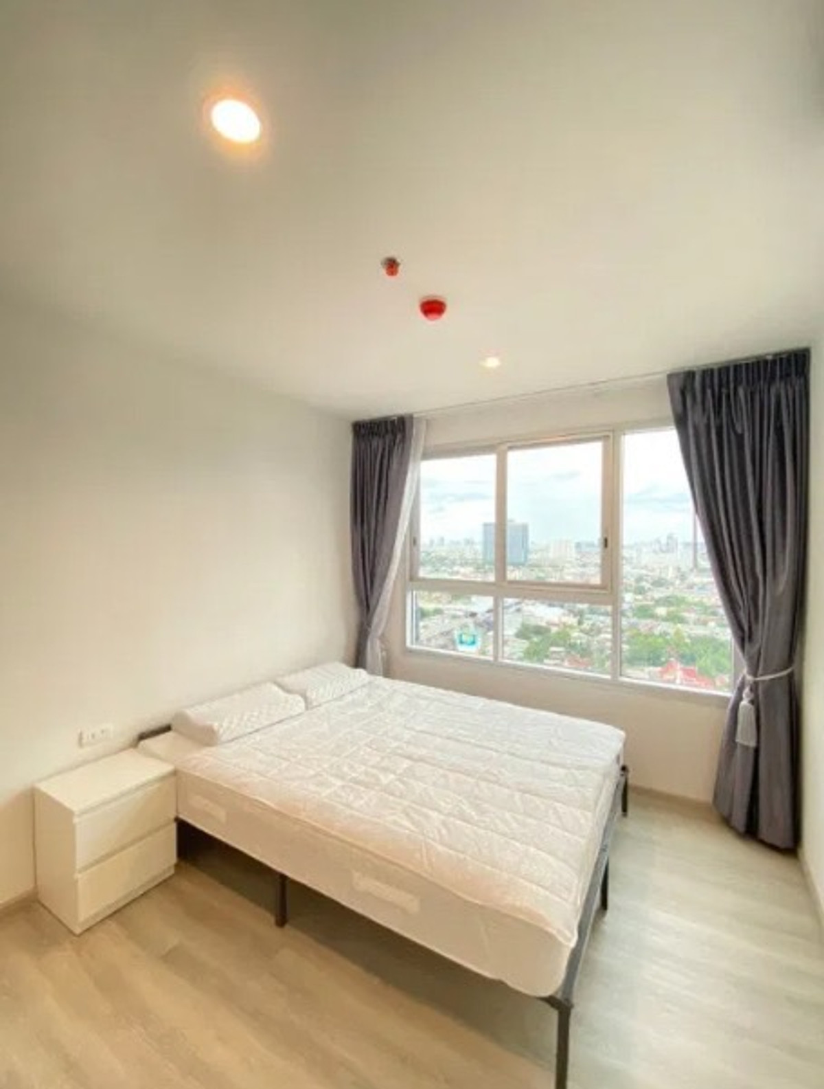 ขายคอนโดปิ่นเกล้า จรัญสนิทวงศ์ : 🔥ขาย🔥  ไอดีโอ จรัญฯ70 ริเวอร์วิว 🔥