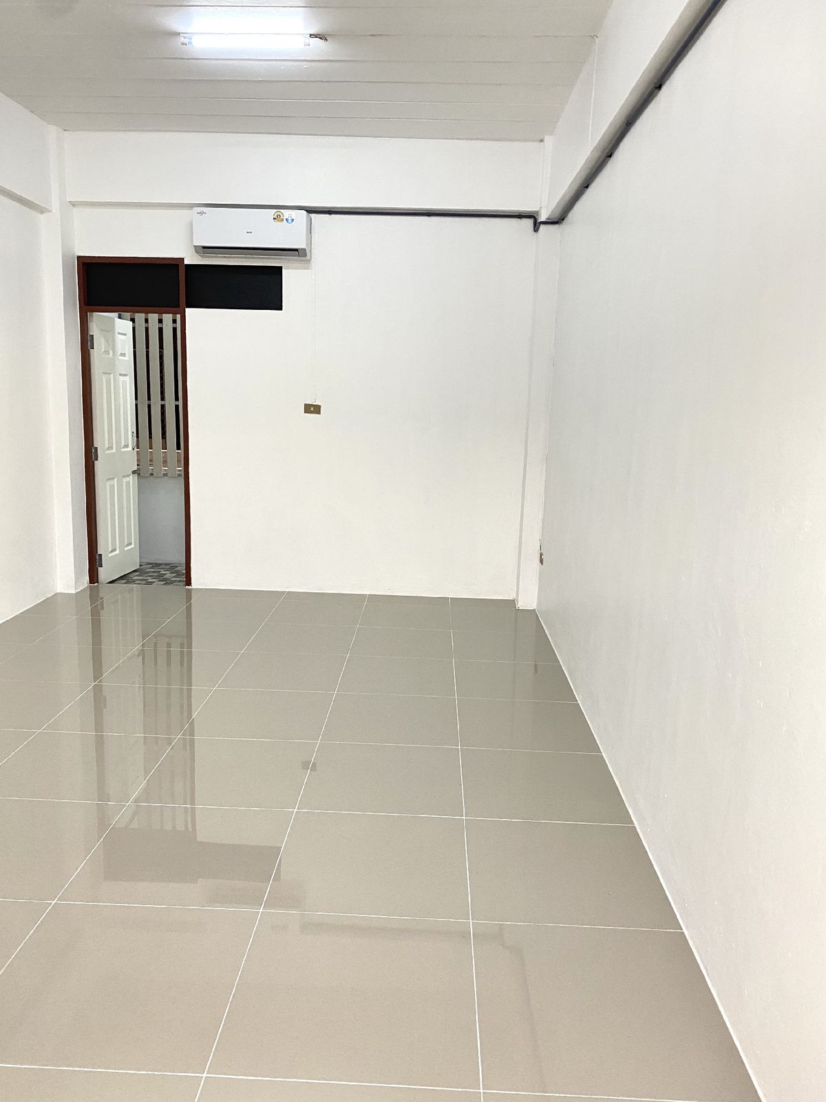 ขายคอนโดสมุทรปราการ สำโรง : ขาย ห้องชุด พร้อมผู้เช่า บางปูใหม่