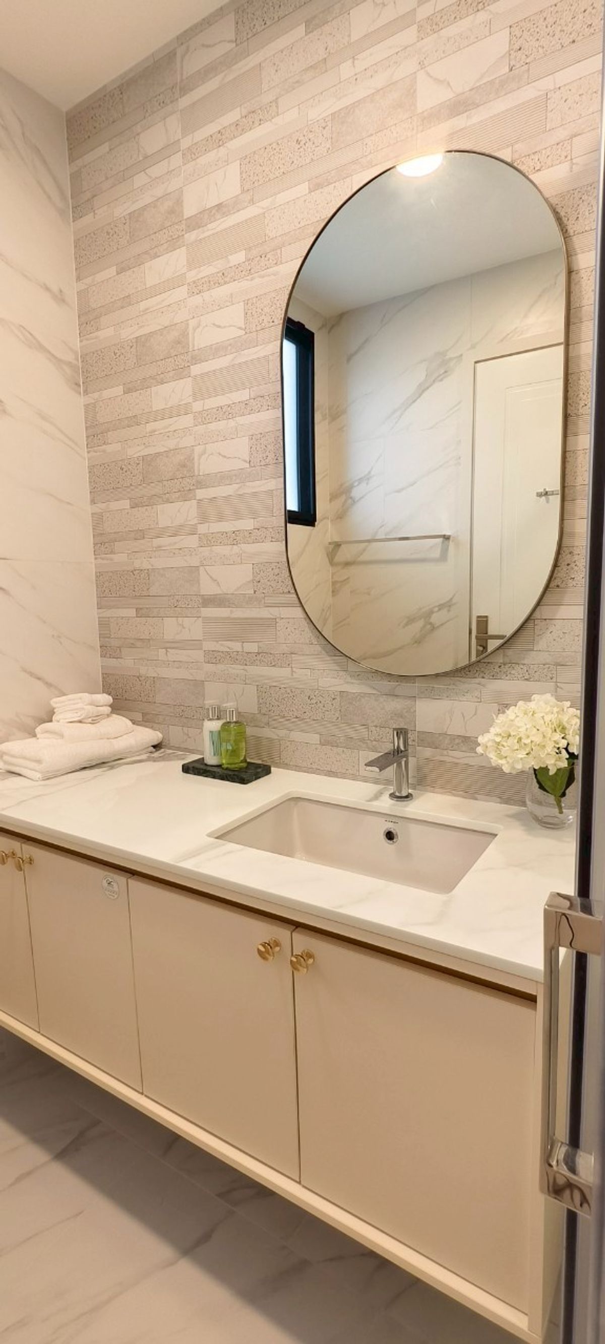 For RentHousePattanakan, Srinakarin : 🏡 Super Luxury Living for Rent – Le Baron Type at Nantawan Rama 9 – Krungthep Kreetha ✨Experience premium lifestyle in Bangkok’s most desirable neighborhood!