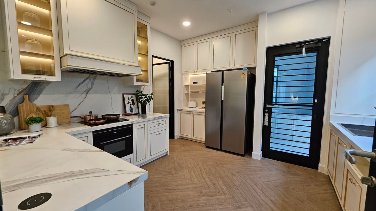 For RentHousePattanakan, Srinakarin : 🏡 Super Luxury Living for Rent – Le Baron Type at Nantawan Rama 9 – Krungthep Kreetha ✨Experience premium lifestyle in Bangkok’s most desirable neighborhood!