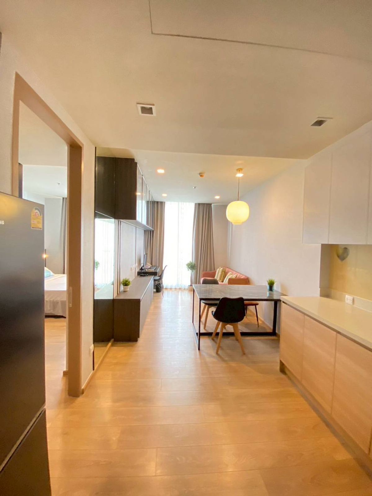 ให้เช่าคอนโดสุขุมวิท อโศก ทองหล่อ : For rent Noble Around 33 Sukhumvit 33 1 bedroom 45 sqm rent 33,000 per month rainy 081-8895470 Line 