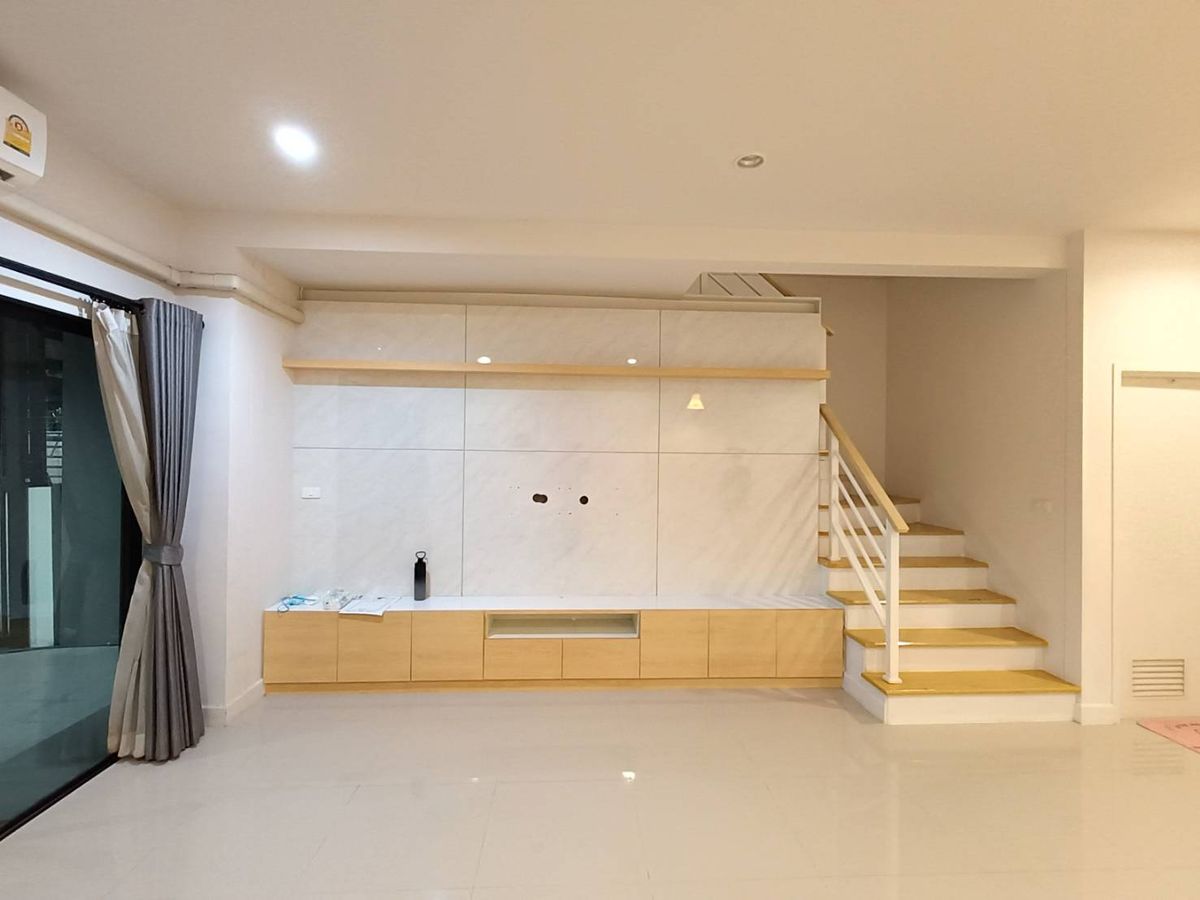 ขายทาวน์โฮมบางแค เพชรเกษม : 📍 บ้านมาใหม่ ขายทาวน์โฮม 3 ชั้น The Connect ซ.เพชรเกษม 48