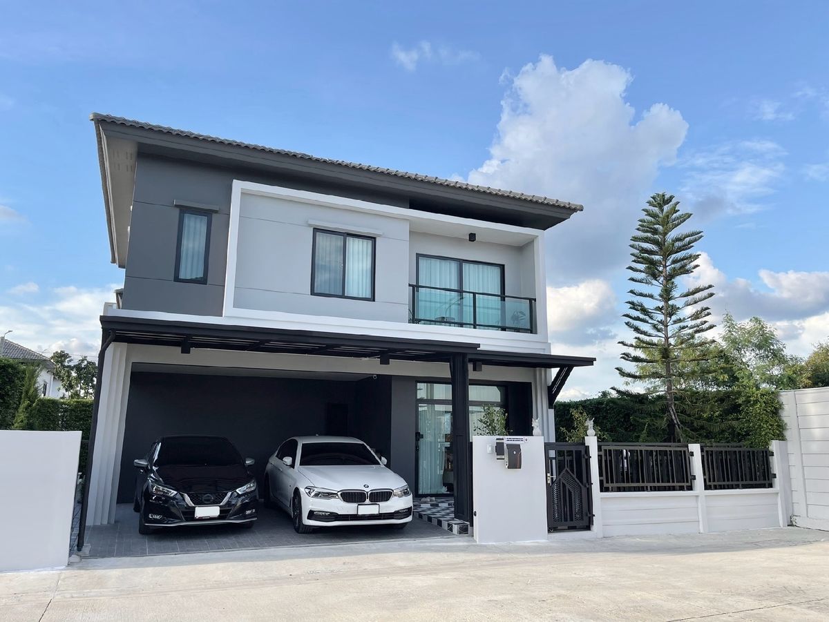 ให้เช่าบ้านนวมินทร์ รามอินทรา : 🏡🔥luxury House ให้เช่า | บ้านเดี่ยวหรูให้เช่า Fashion Island ใกล้ทางด่วนจตุโชติ 9 ลาดพร้าวได้สะดวกสบายพร้อมเข้าอยู่สัตว์เลี้ยงเป็นมิตร🐶🐱