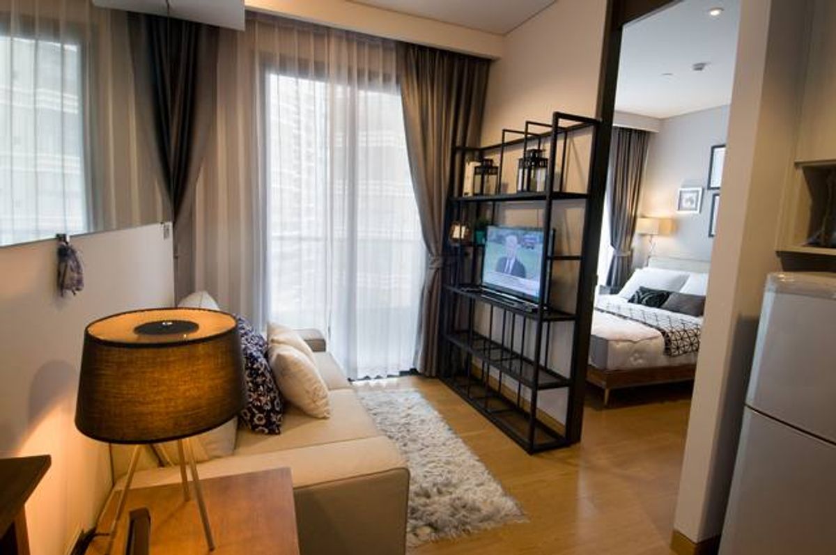 ให้เช่าคอนโดสุขุมวิท อโศก ทองหล่อ : FOR RENT>> The Lumpini 24>> ใกล้ BTS พร้อมพงษ์ ชั้น 11 ทิศเหนือ ไม่ร้อนห้องมุม สามารถเปิดหน้าต่างให้ลมผ่านได้ #LV-MO1851